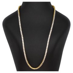 Gold Necklace with Diamonds 3.50 Carat