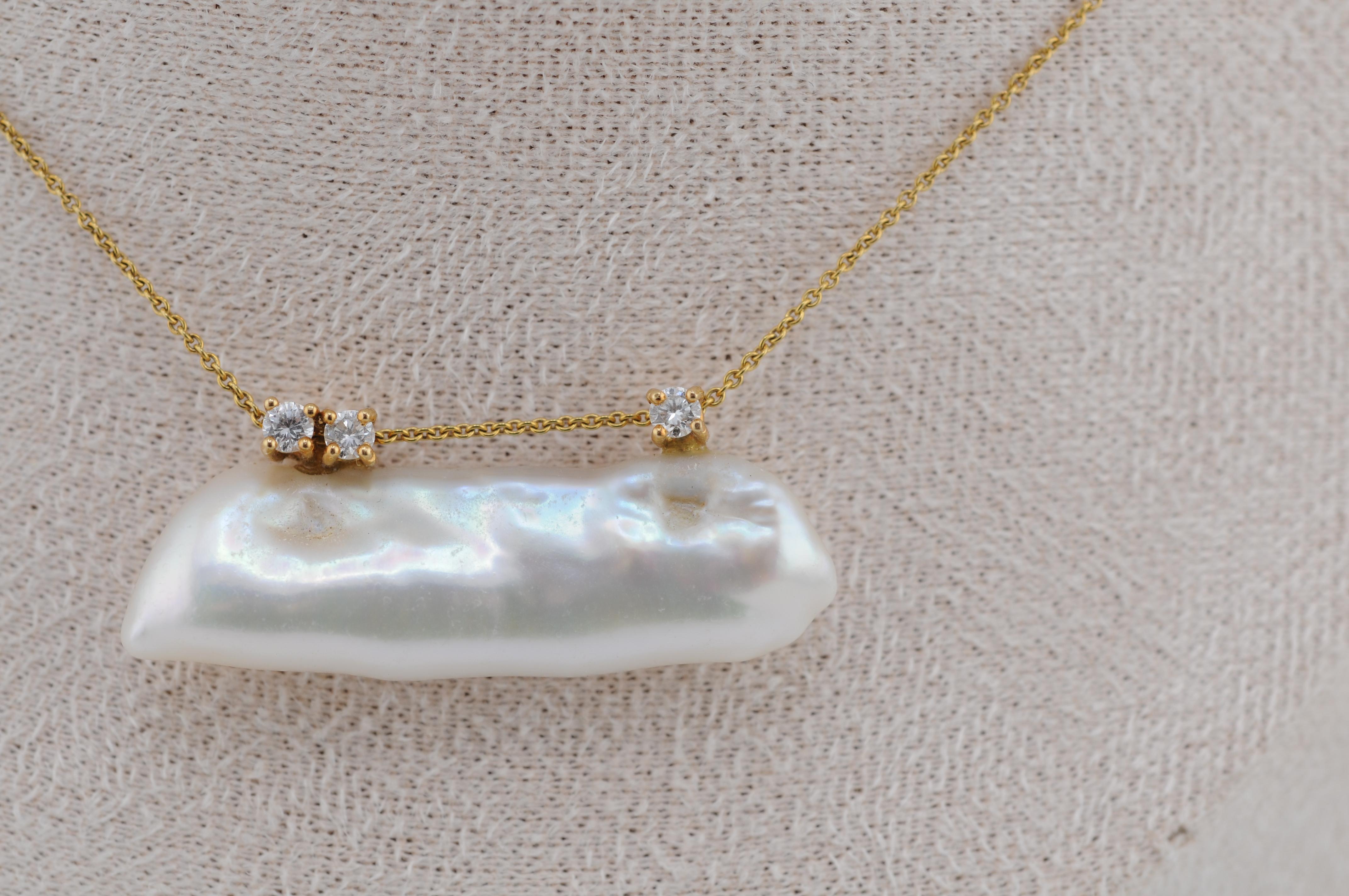 Collana in oro con perle Keshi e diamanti 18k In condizioni buone in vendita a Berlin, BE