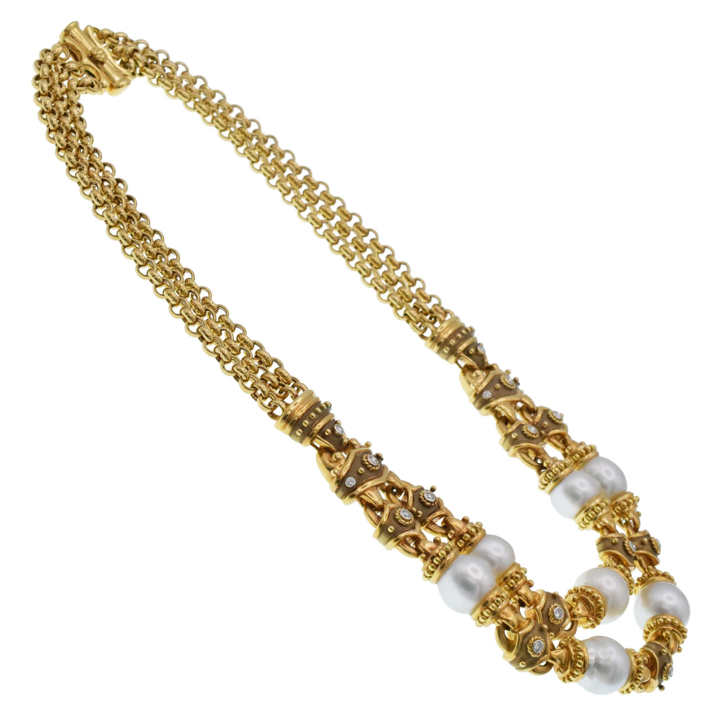 Collana in oro con accenti di perle e diamanti in vendita 5