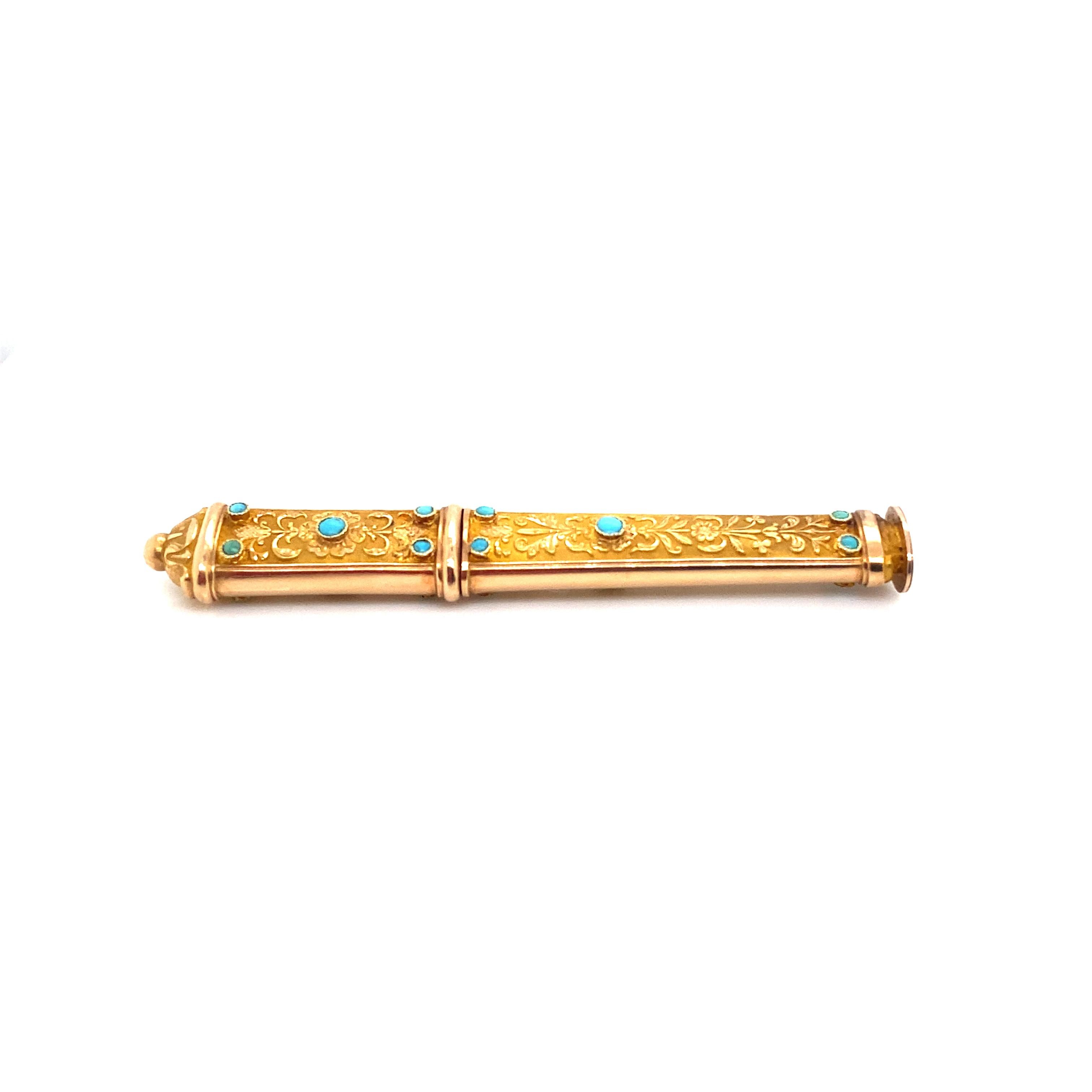 Boîte à aiguille en or 18 carats finement ciselée avec cabochons de turquoises en vente 1