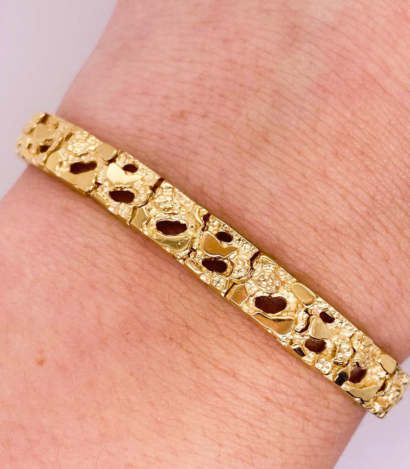 This retro 14k yellow gold nugget bracelet matches everything! It is the perfect mix of bold and understated, and would make a wonderful addition to any outfit, casual or formal. This bracelet would make the perfect gift for your loved one or