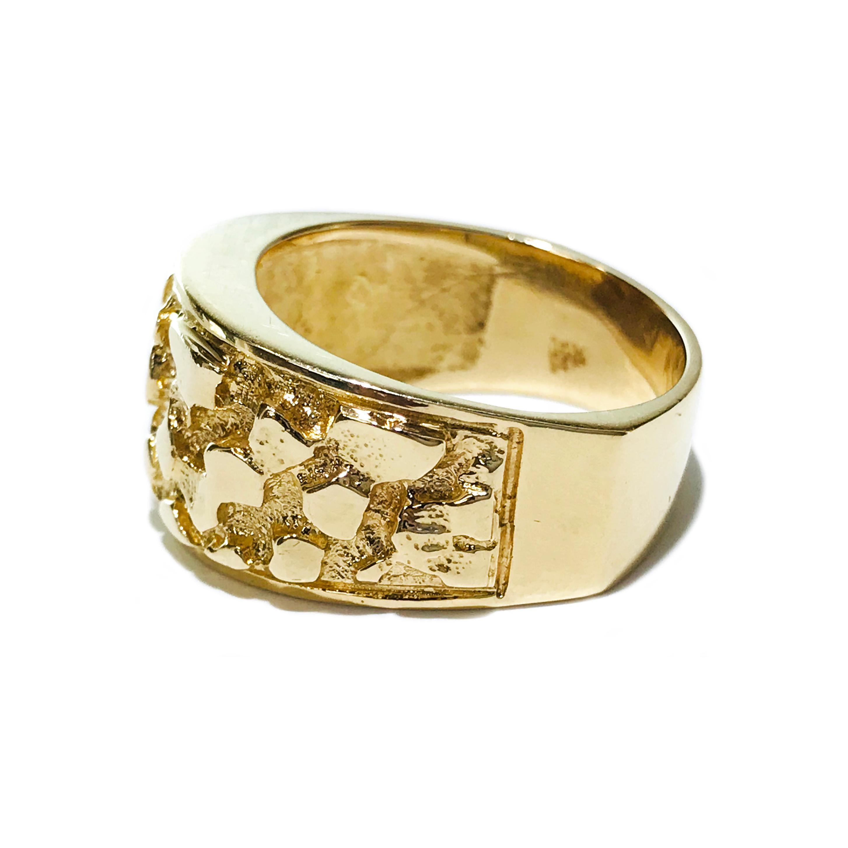 Rétro Bague en or jaune 14K à motif de pépites d'or en vente