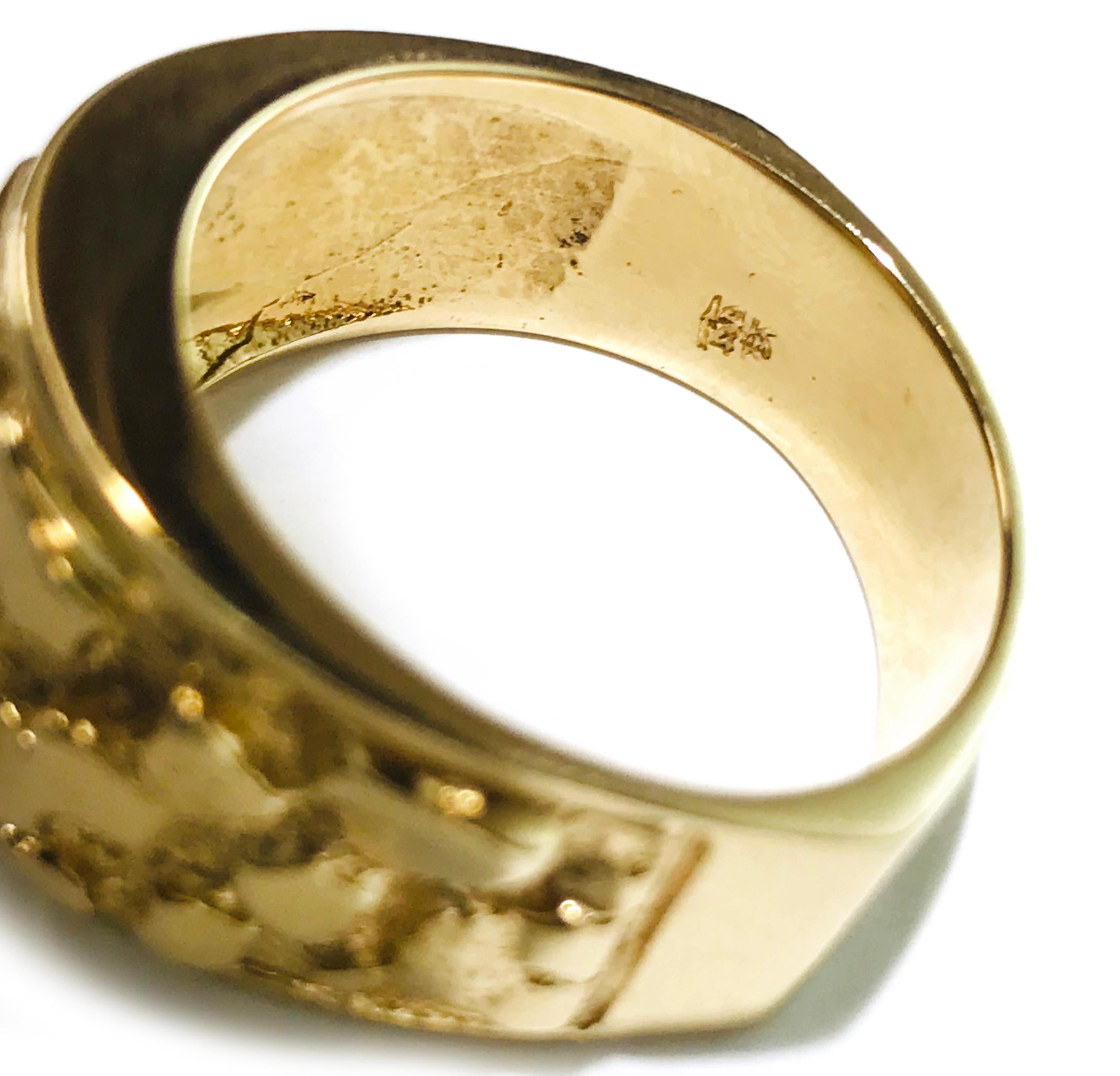 Bague en or jaune 14K à motif de pépites d'or Unisexe en vente