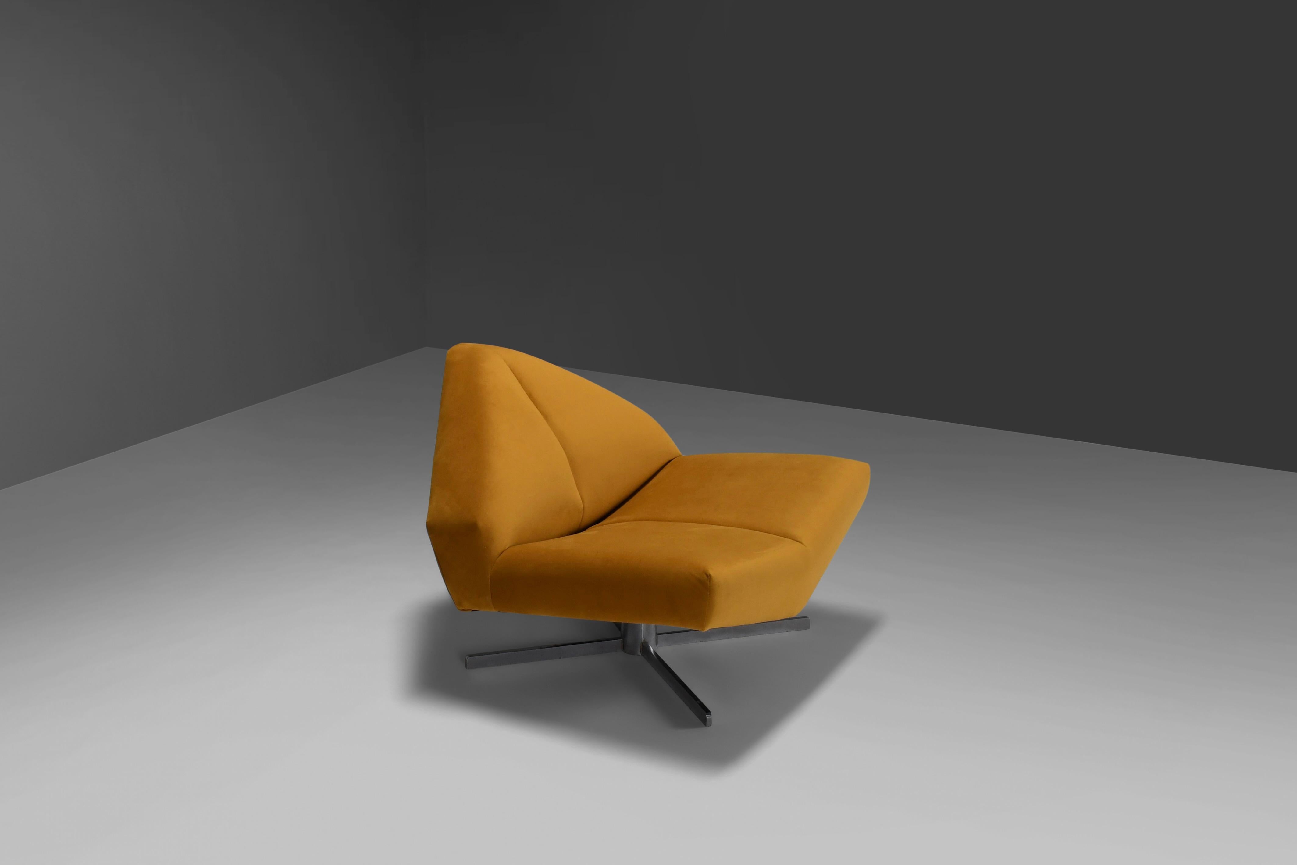 Scandinavian Modern Gold Ochre Fabric ‘Brasilia’ Lounge Chair by Schmieder, Denmark, 1960s For Sale
