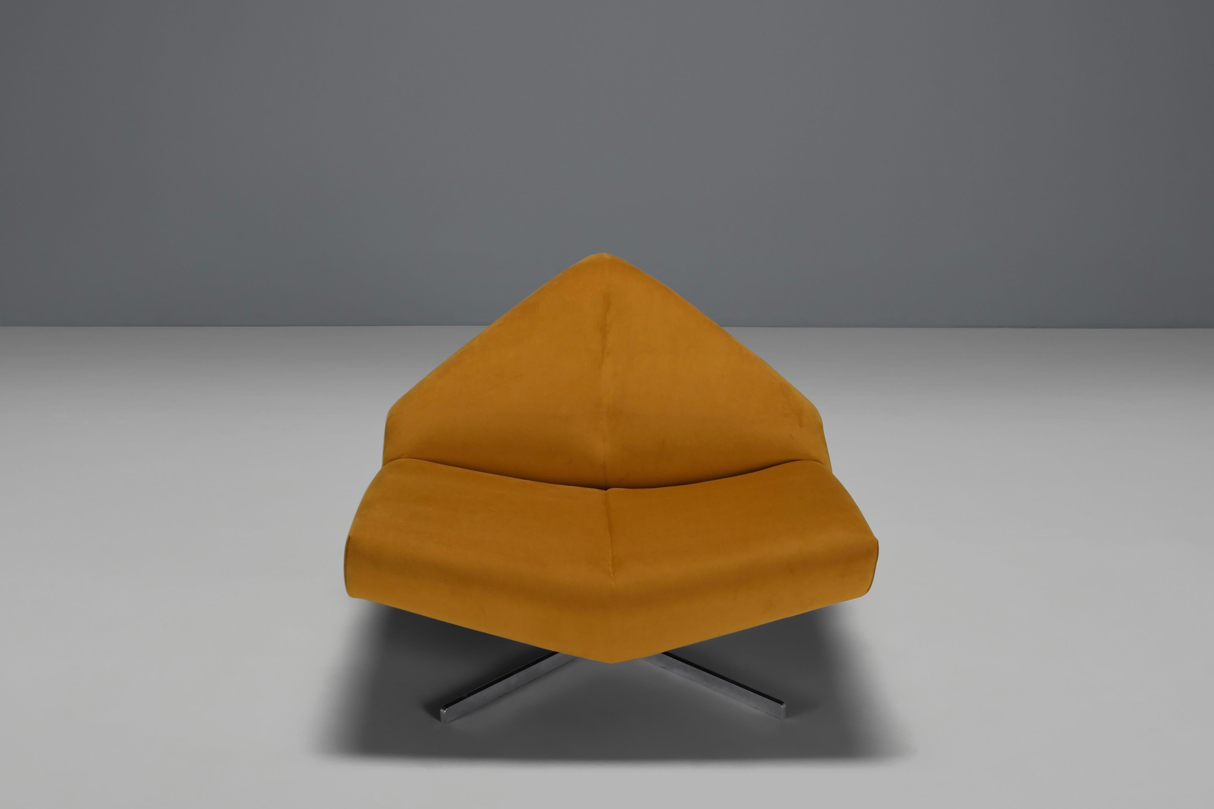 20th Century Gold Ochre Fabric ‘Brasilia’ Lounge Chair by Schmieder, Denmark, 1960s For Sale