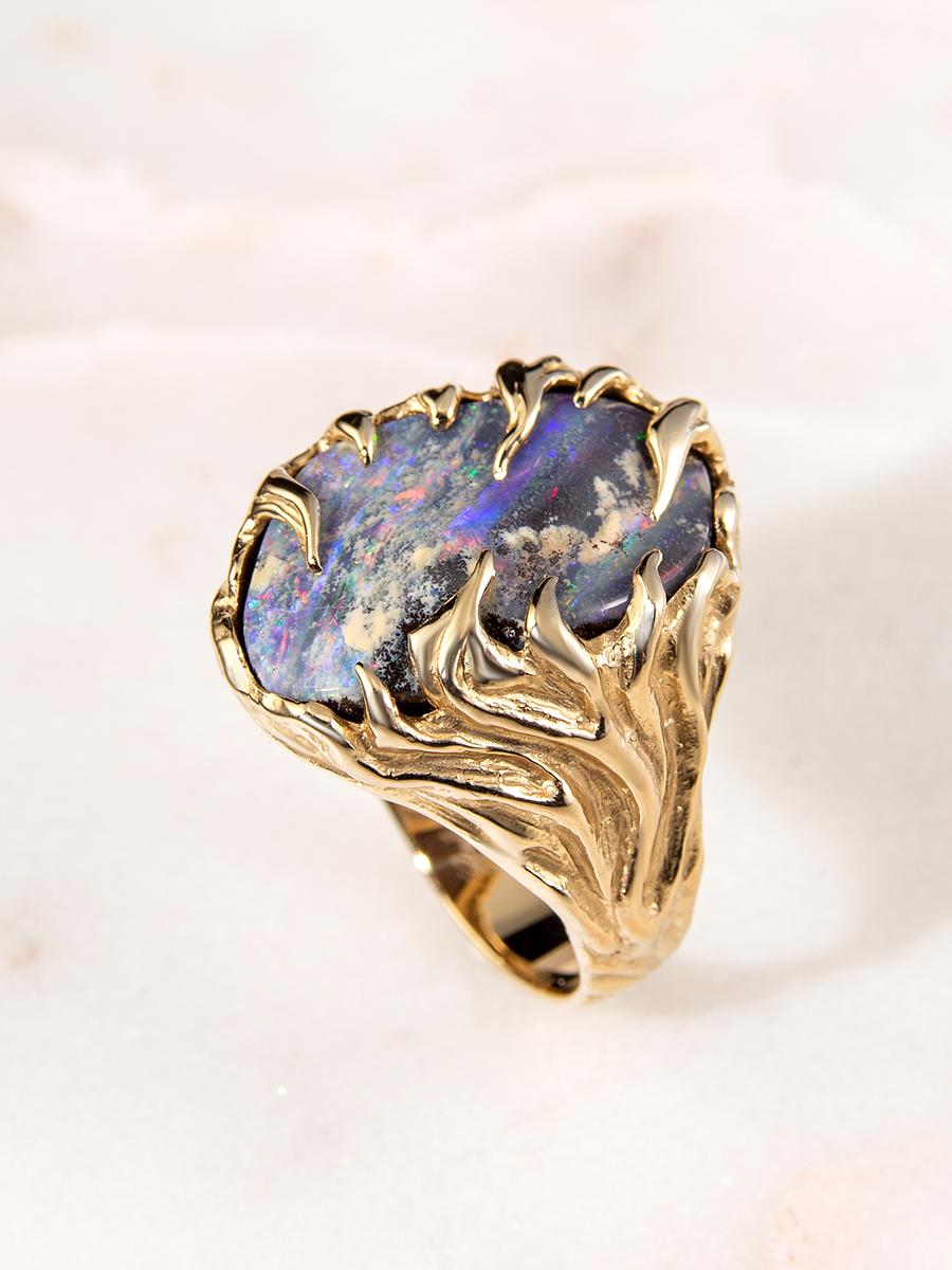 Gold Opal ring Statement Valentine's Day gift Engagement ring For Sale 4