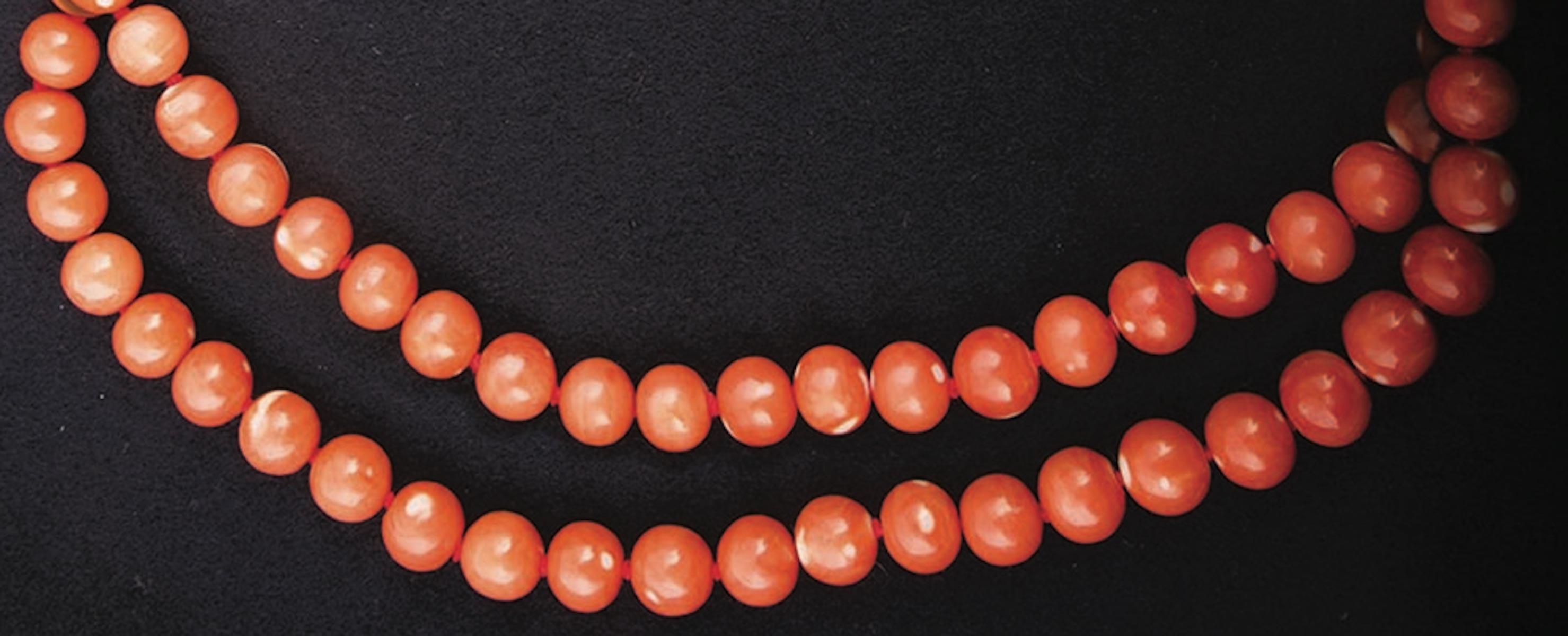 Cabochon Gold, Oriental Red Coral Necklace