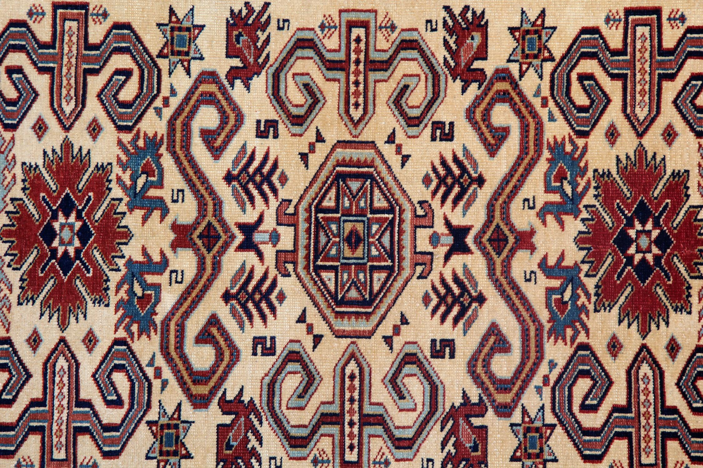 Kazak Gold Oriental Rug Geometric Handmade Carpet yellow Rugs for Sale 102 x 135 cm  For Sale