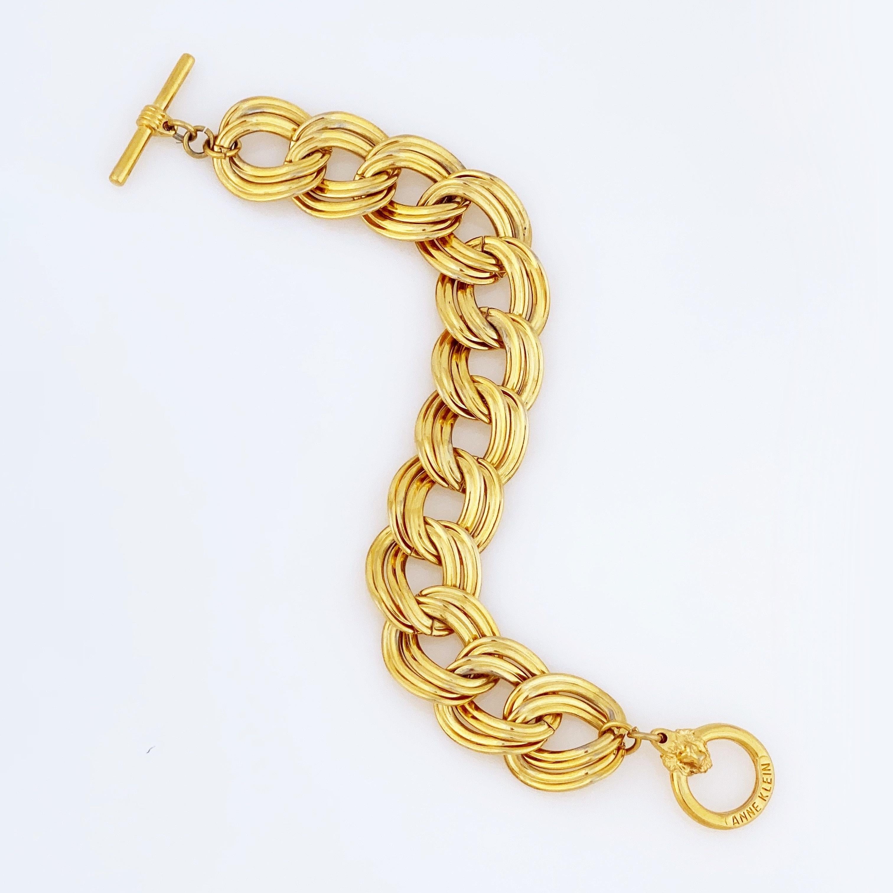 Gold Oval Link Chain Bracelet With Lion Clasp By Anne Klein, 1980s In Good Condition In McKinney, TX