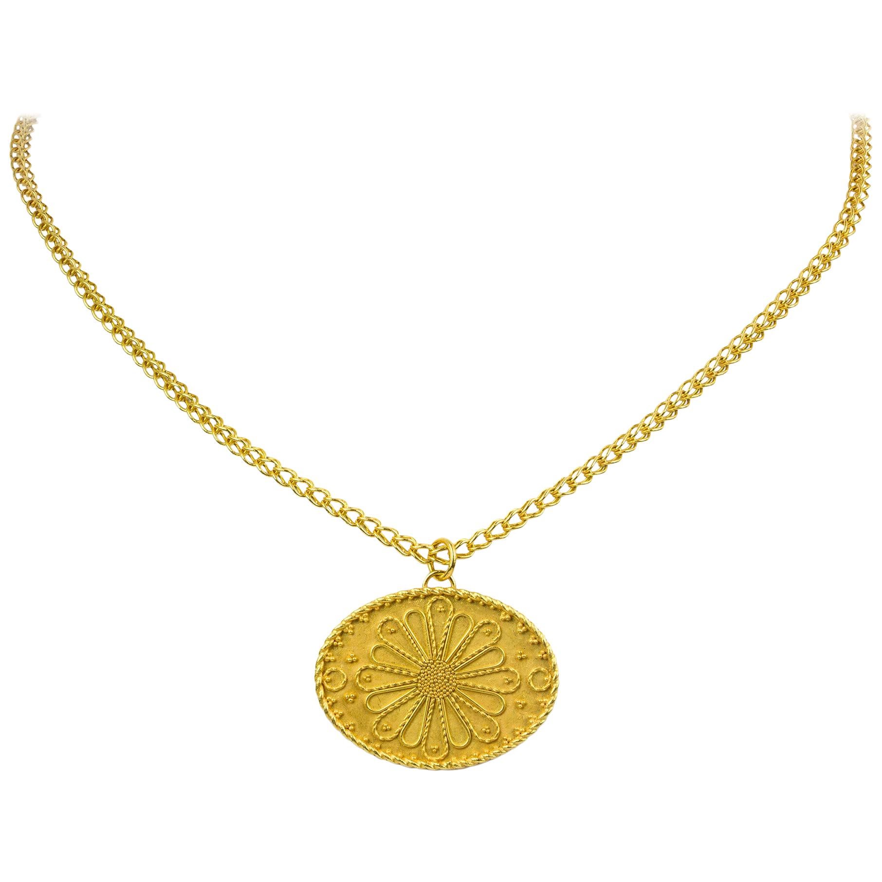 Bulgari Gold Necklace For Sale at 1stDibs