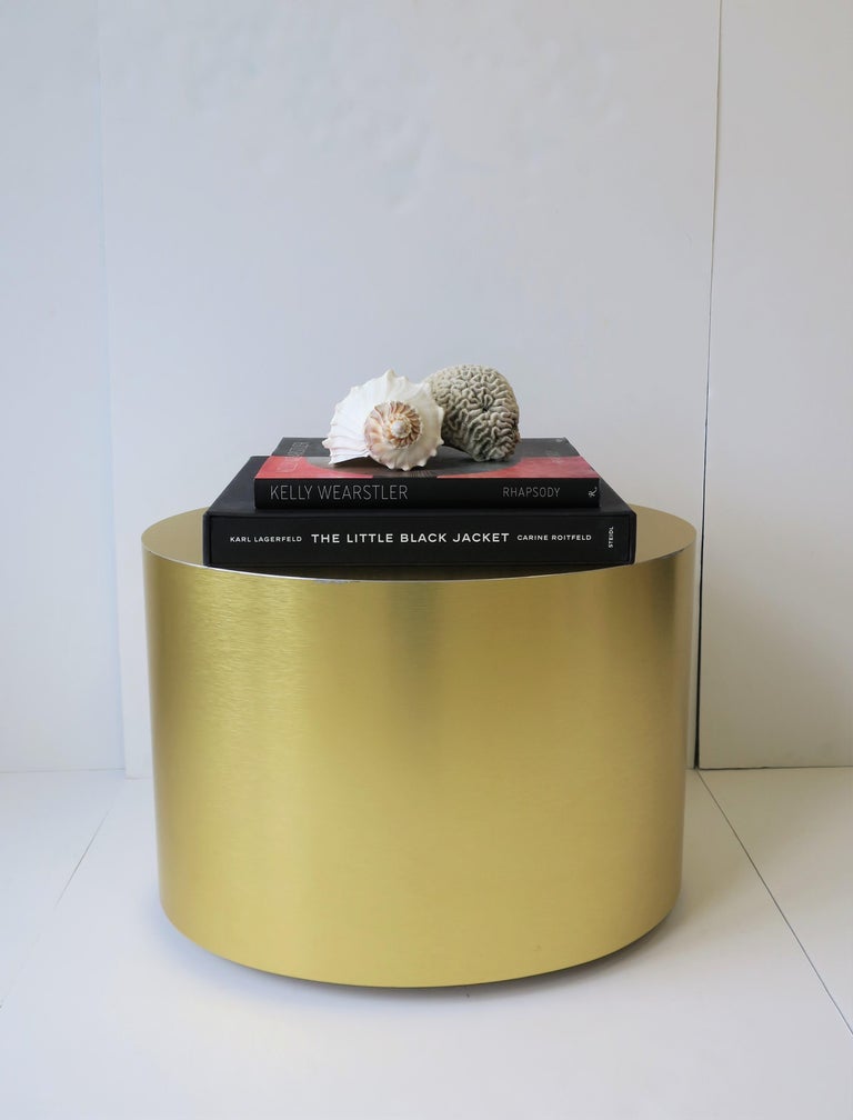 Gold Oval Side or Cocktail Table For Sale at 1stdibs