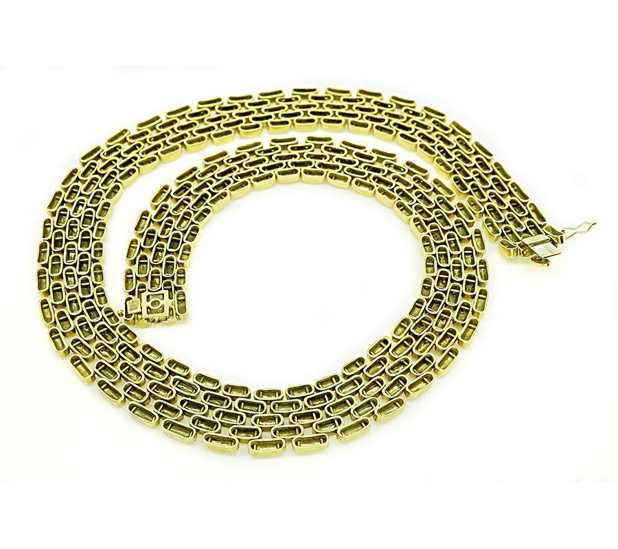 Women's Gold Panther Link Necklace For Sale
