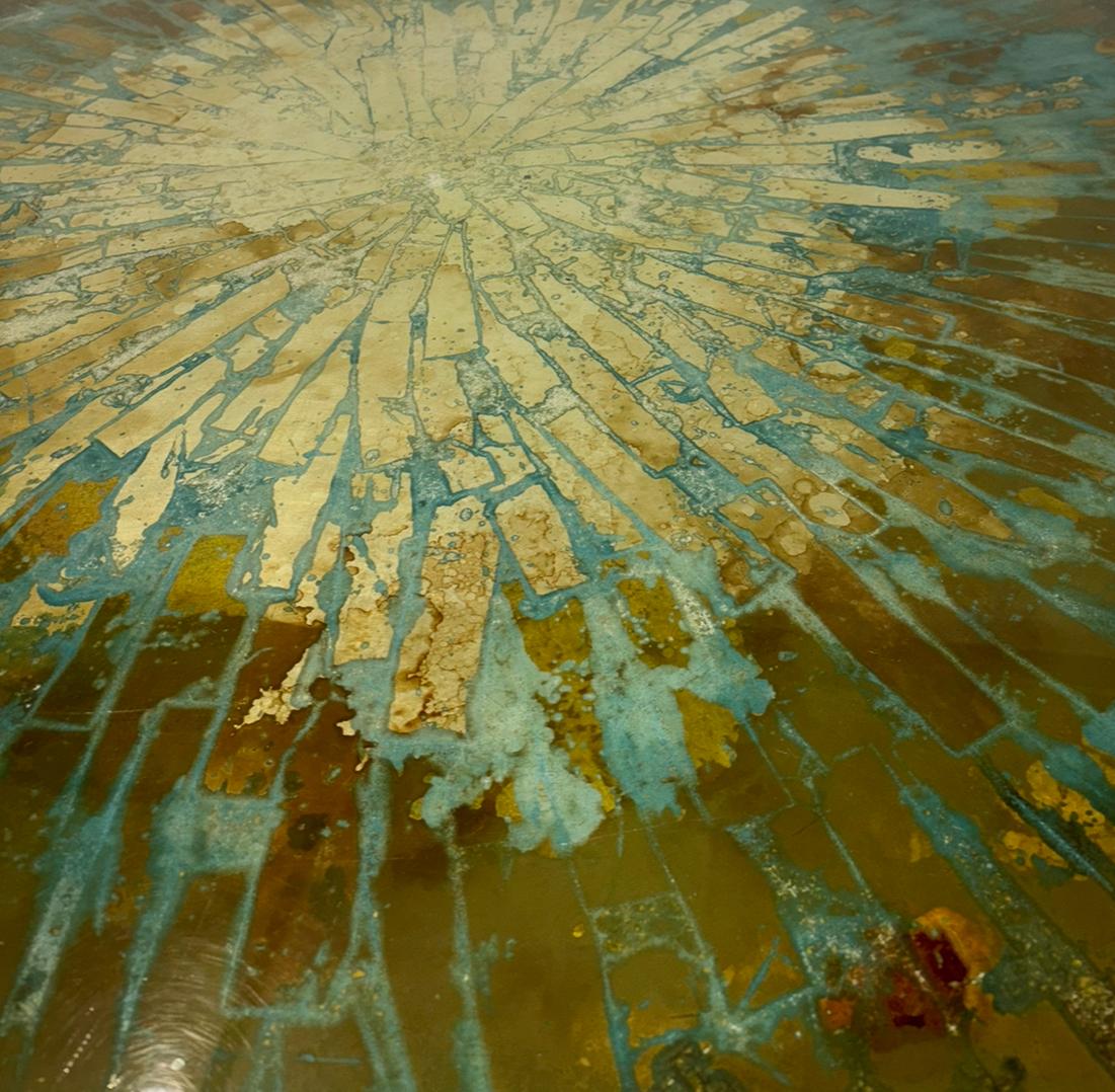 Tavolo da ingresso/centro italiano in lamina colorata Eglomise oro e patina in vendita 5