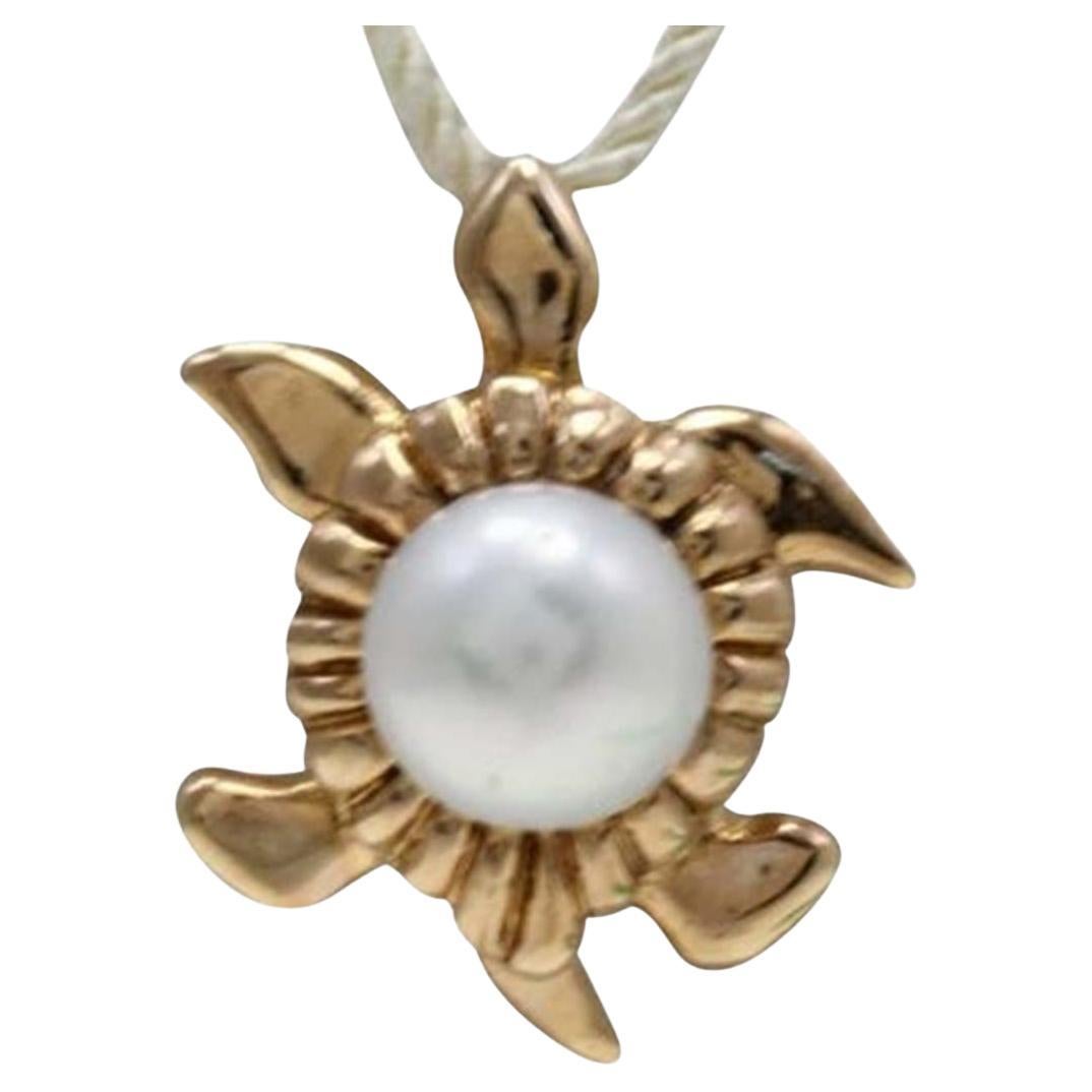  Gold Pearl Brooch/Pendant For Sale