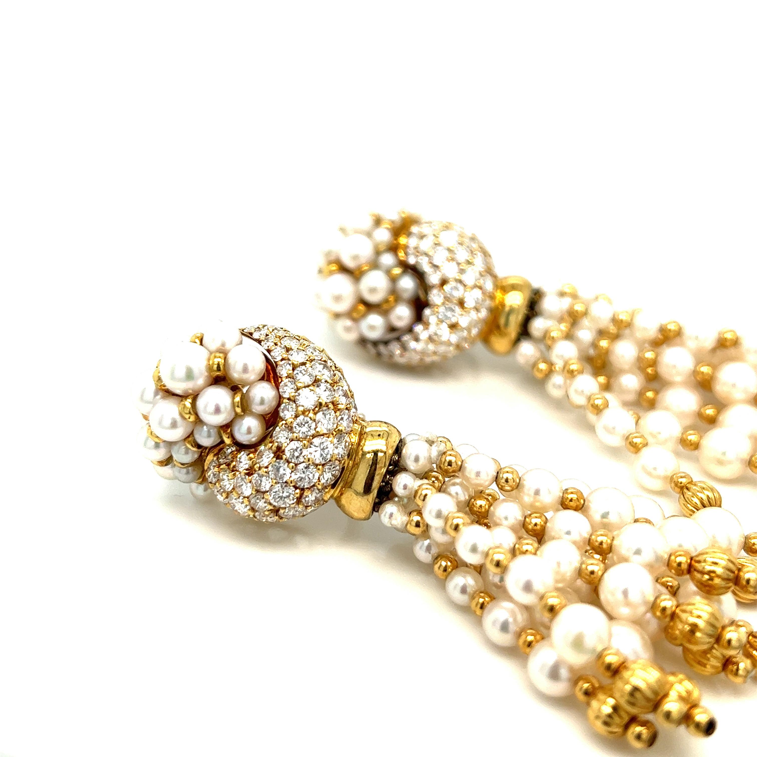 Women's Gold Pearl Dangling Earrings For Sale