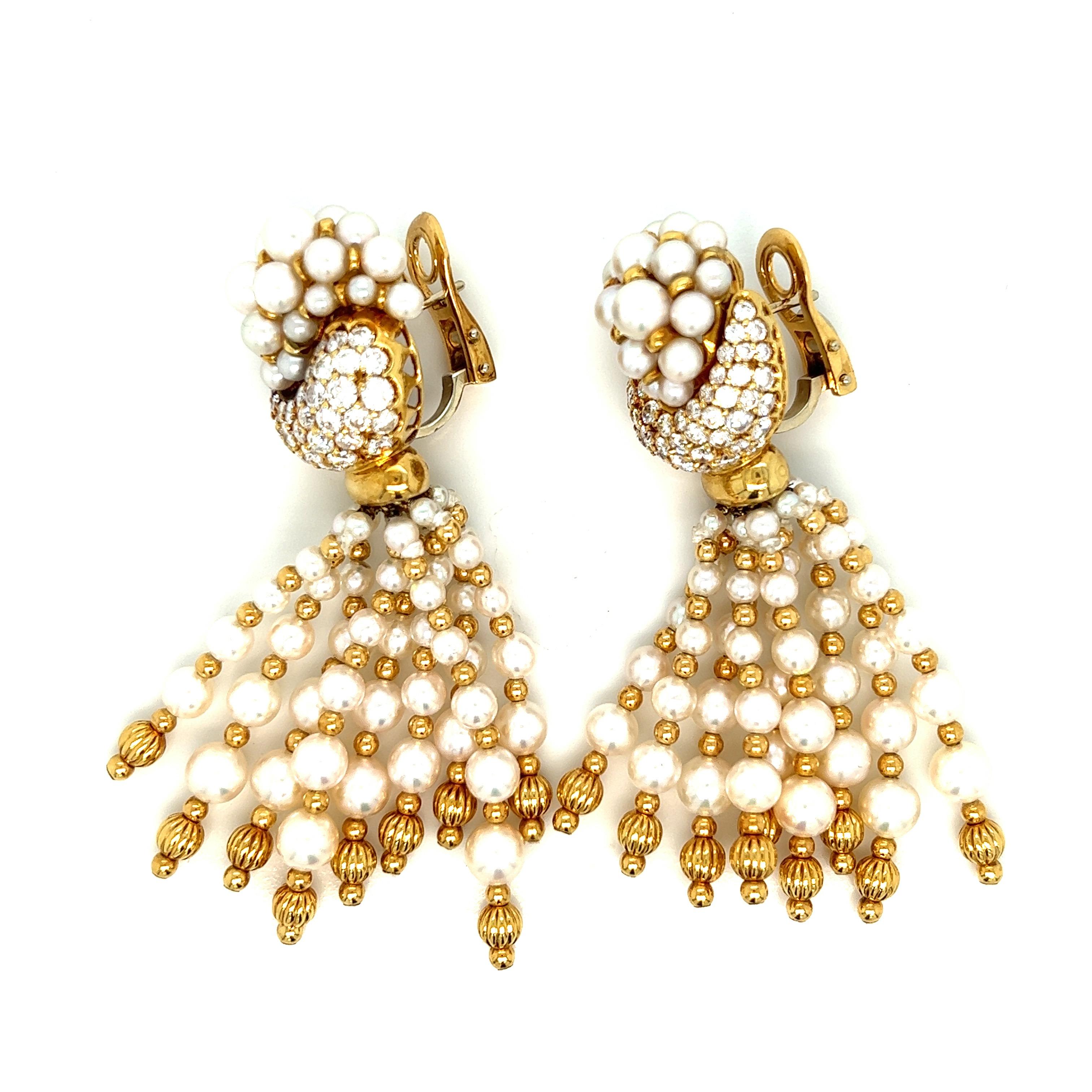Gold Pearl Dangling Earrings For Sale 1