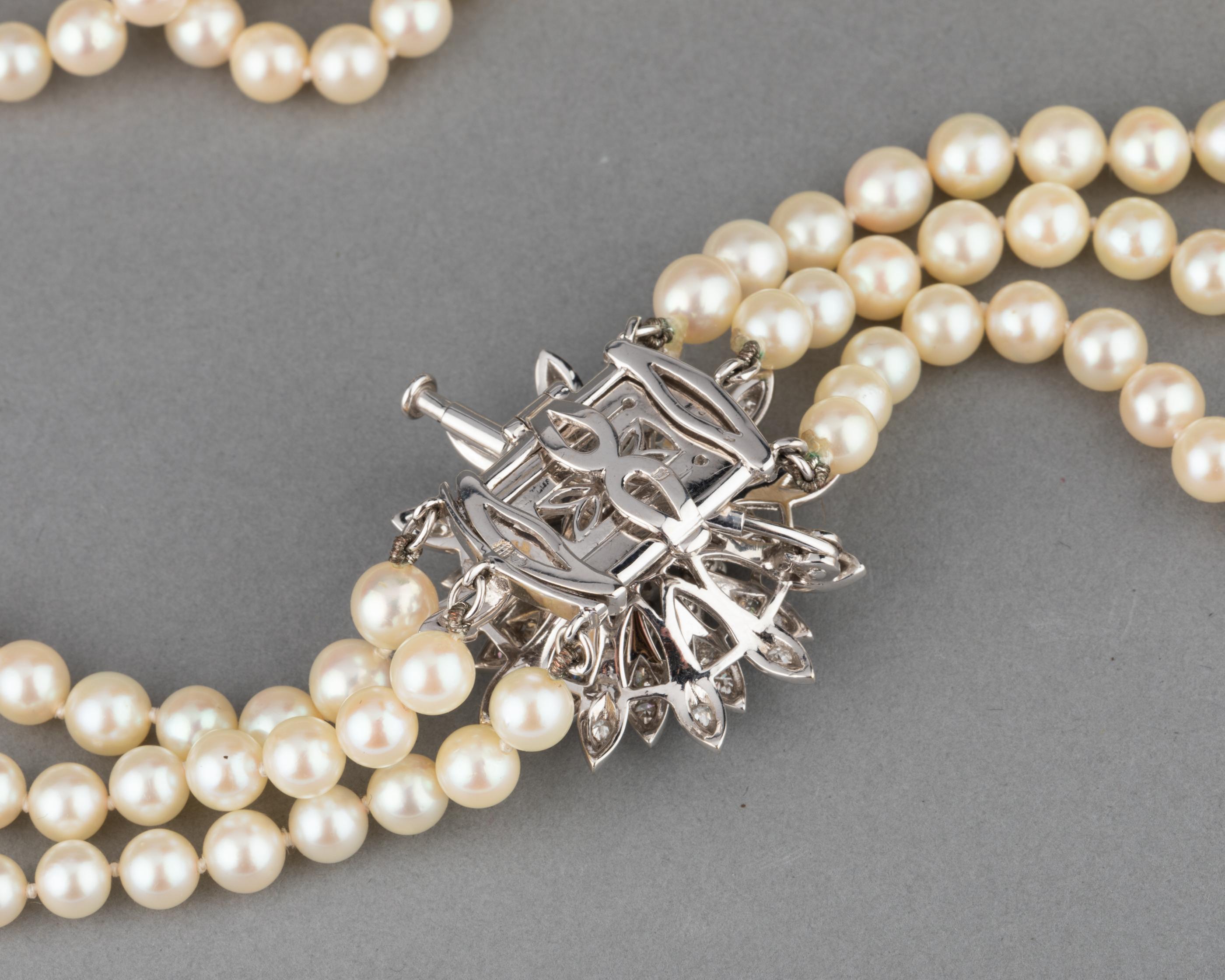 Gold Pearls and 1.80 Carats Diamonds French Vintage Necklace 2