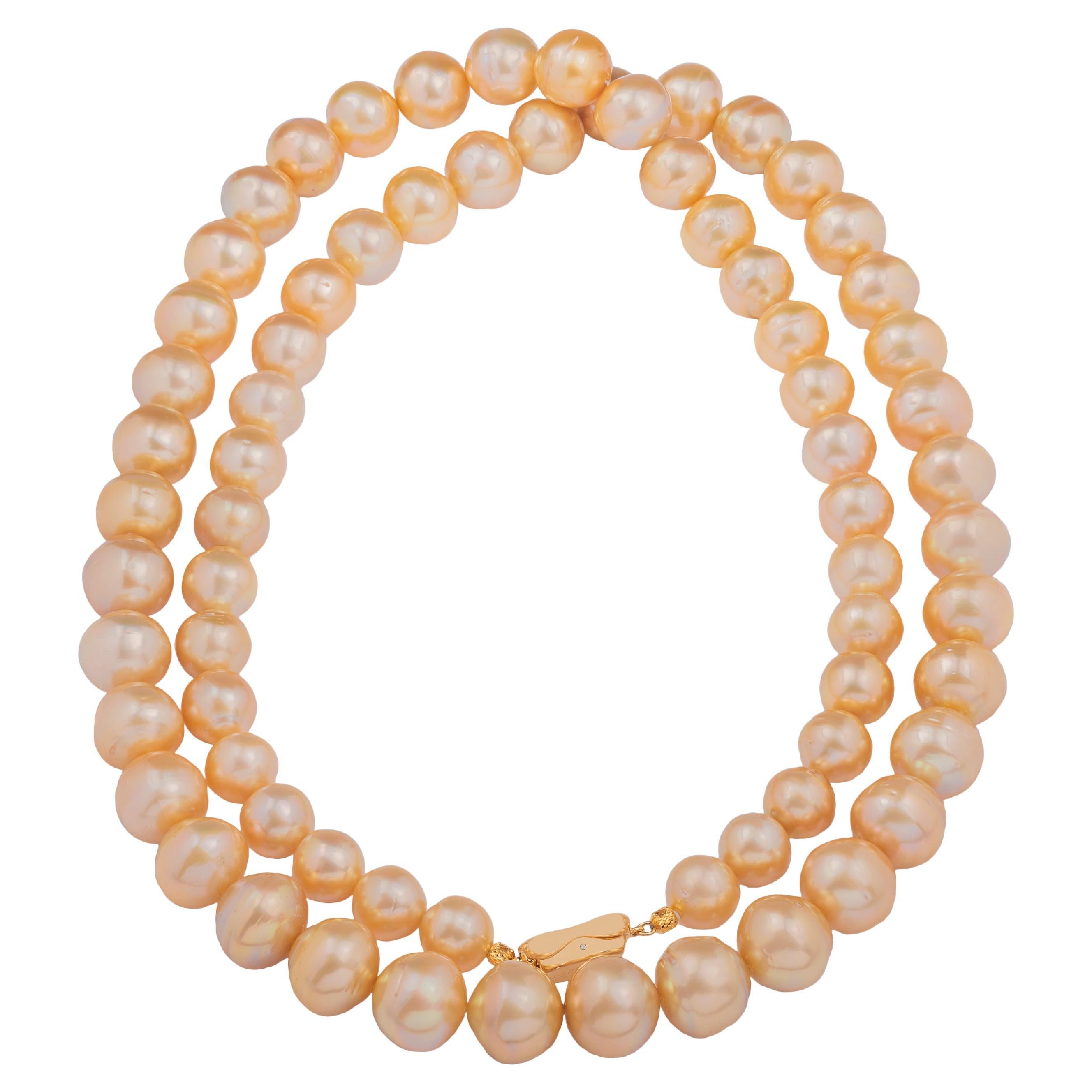 70 Yellow Pearls Necklace For Sale