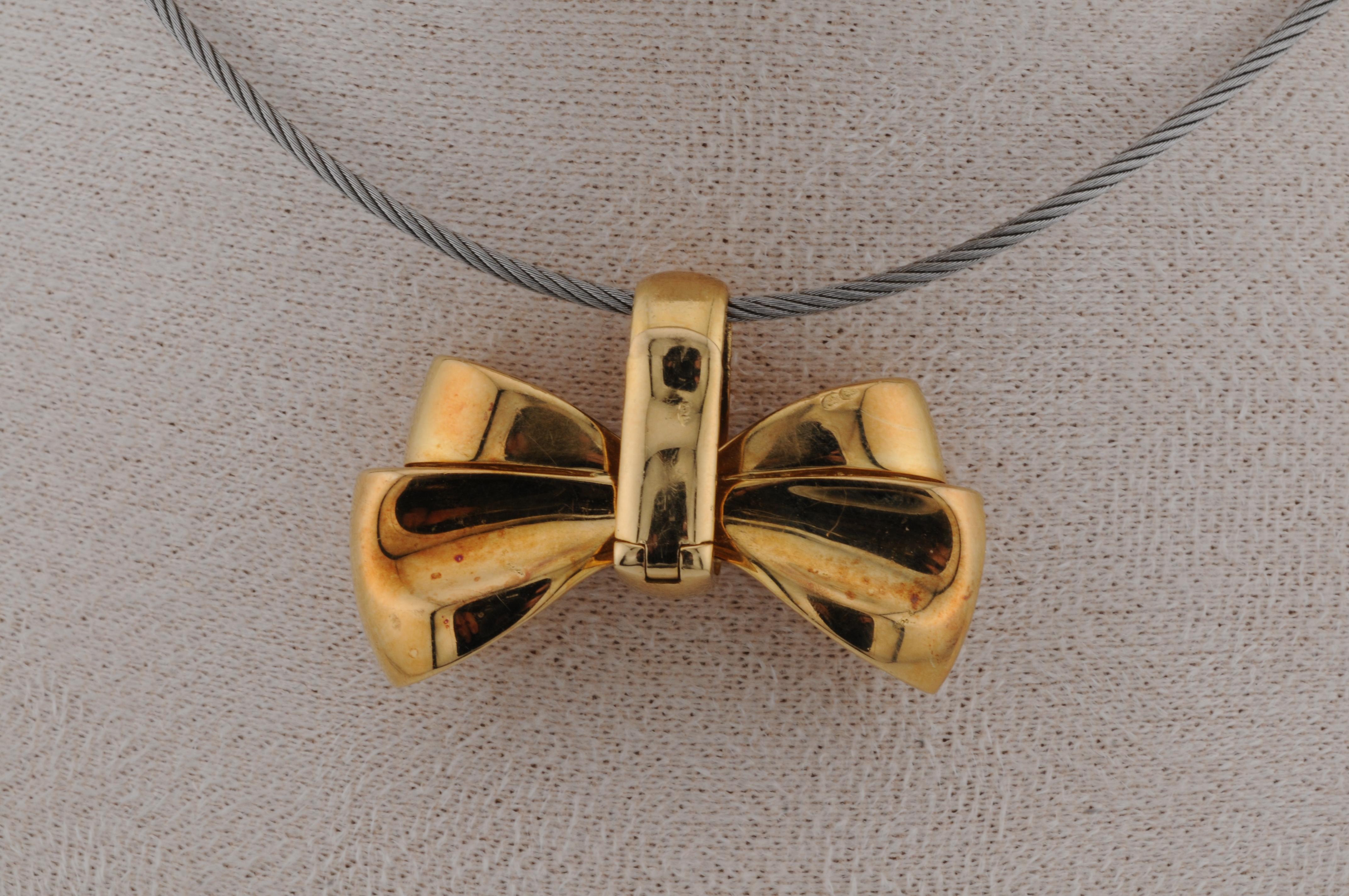 Goldanhänger massiv 18k Schleife Design mit Diamanten -WEMPE im Angebot 2