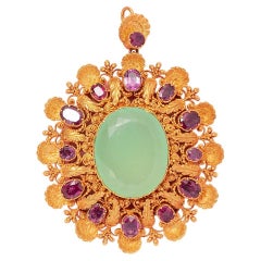 Gold pendant with chrysoprase and rubies