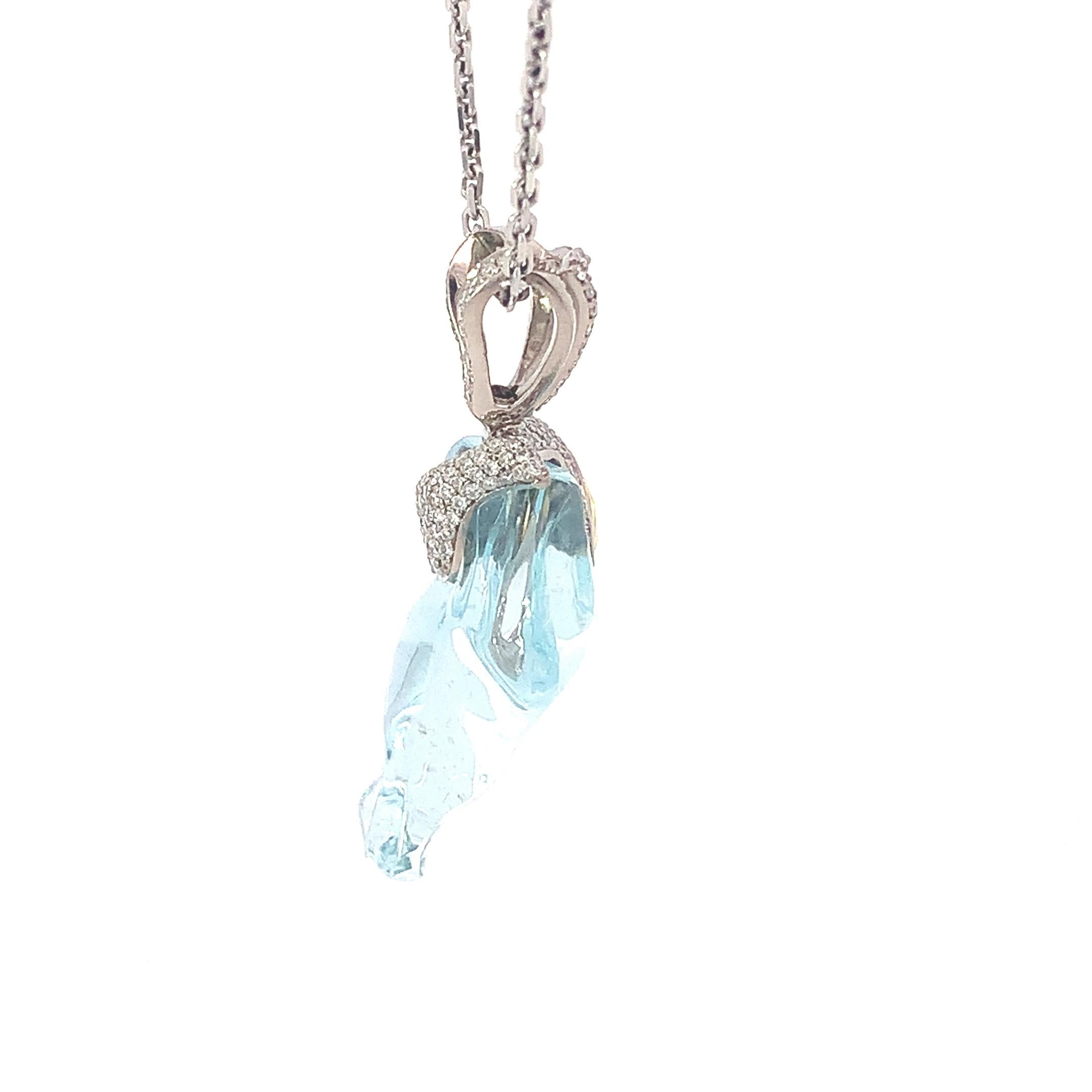 Pendentif en or avec aigue-marine et saphir jaune orné de diamants Neuf - En vente à ประเวศ, TH