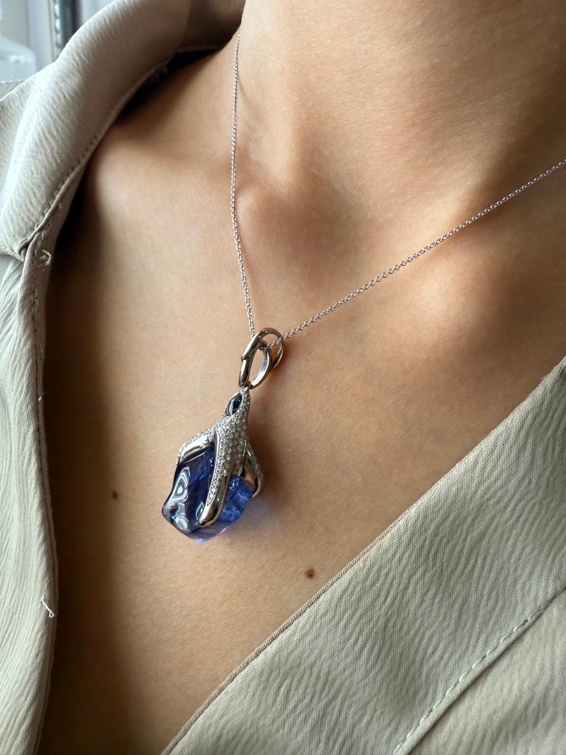 Ciondolo in oro con diamanti con zaffiro blu e tanzanite in vendita 8