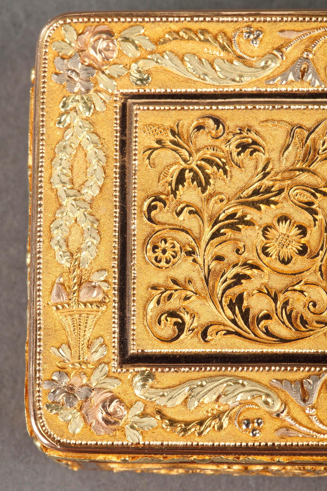 Goldene Pillendose, frühes 19. Jahrhundert im Angebot 6