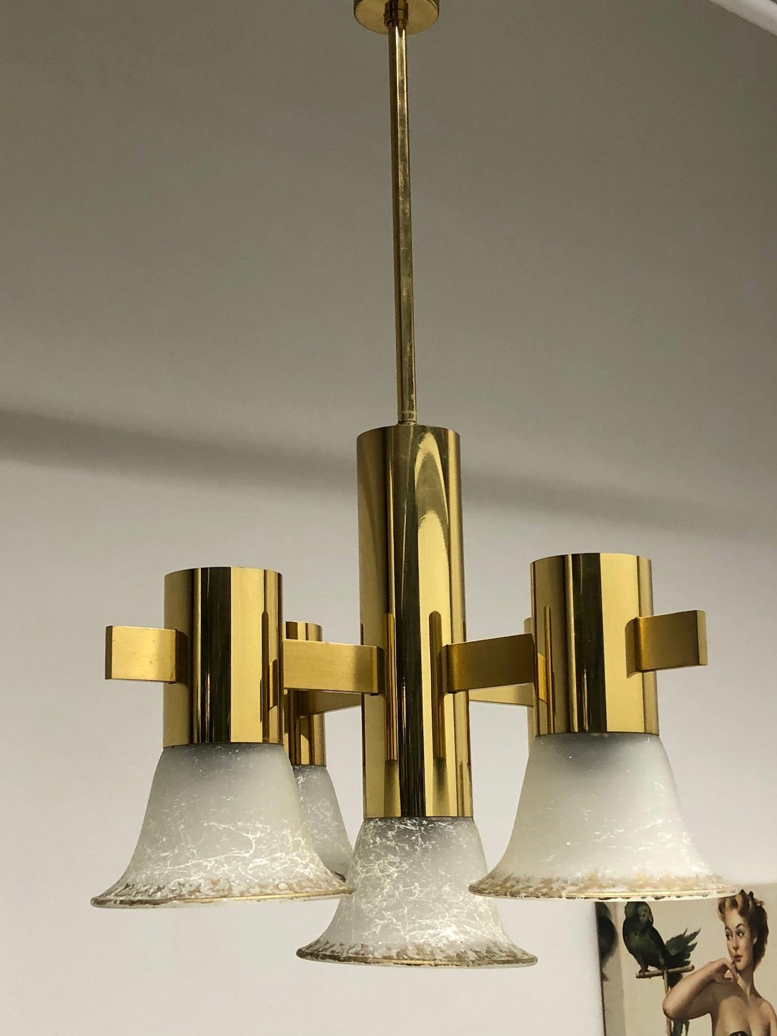 Late 20th Century Gold Plate and Glass Gaetano Sciolari Style Vintage Italian Chandelier For Sale