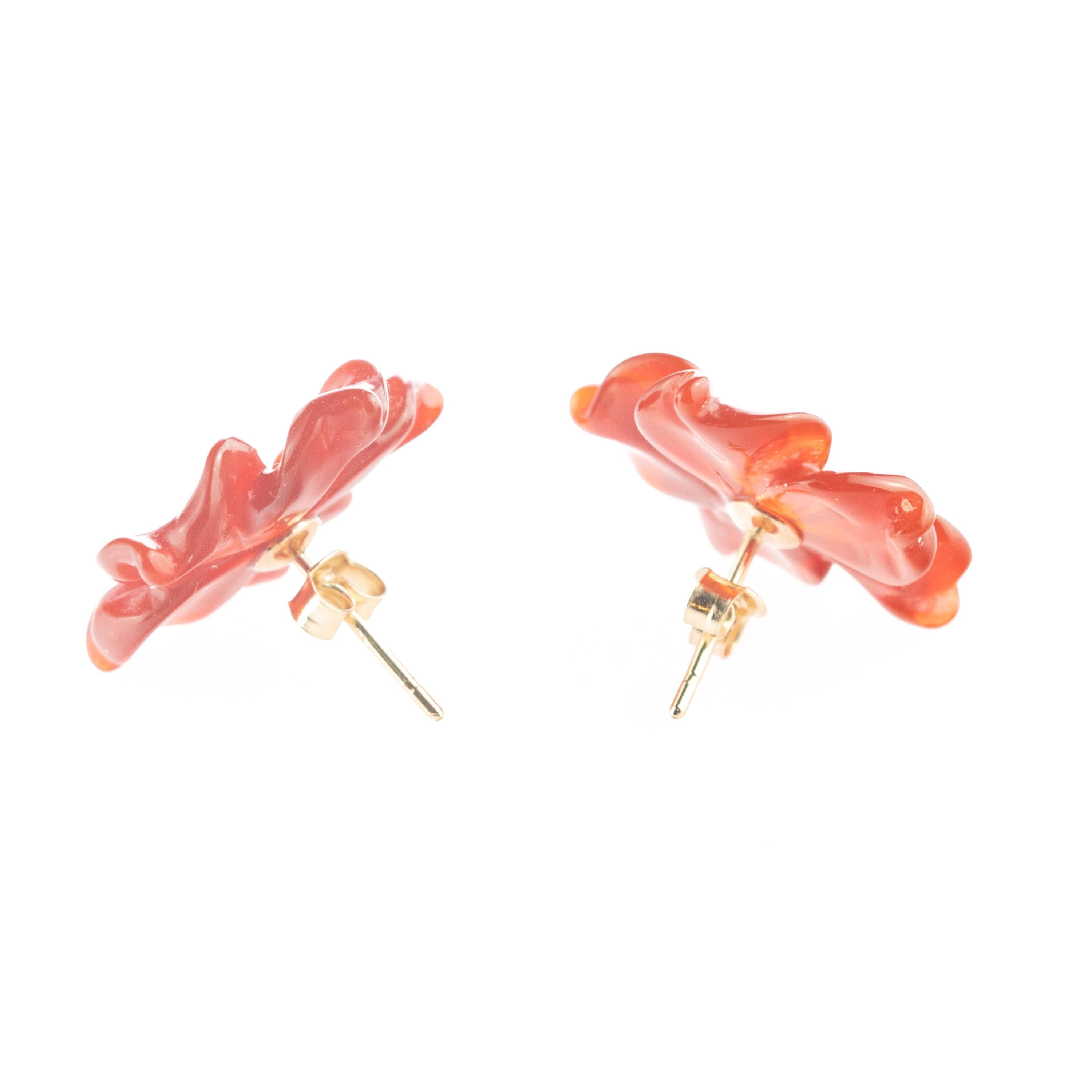 Pendientes de oro de ágata marrón flor hechos a mano italiana chica tallada Stud Chic Corte mixto en venta