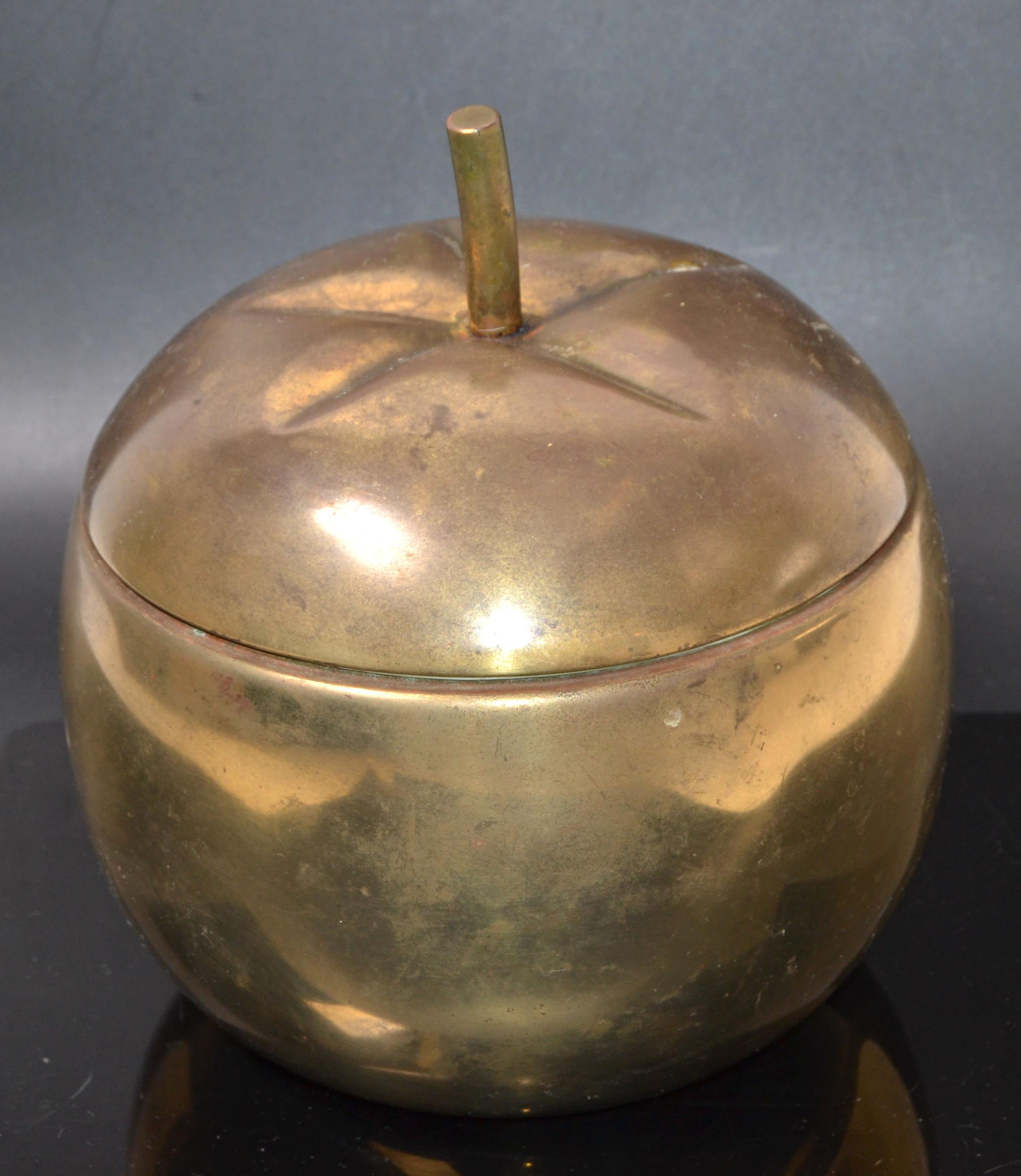 Gold Plate over Nickel Tomato Shape Insulated Ice Bucket, France, 1950 For Sale 3