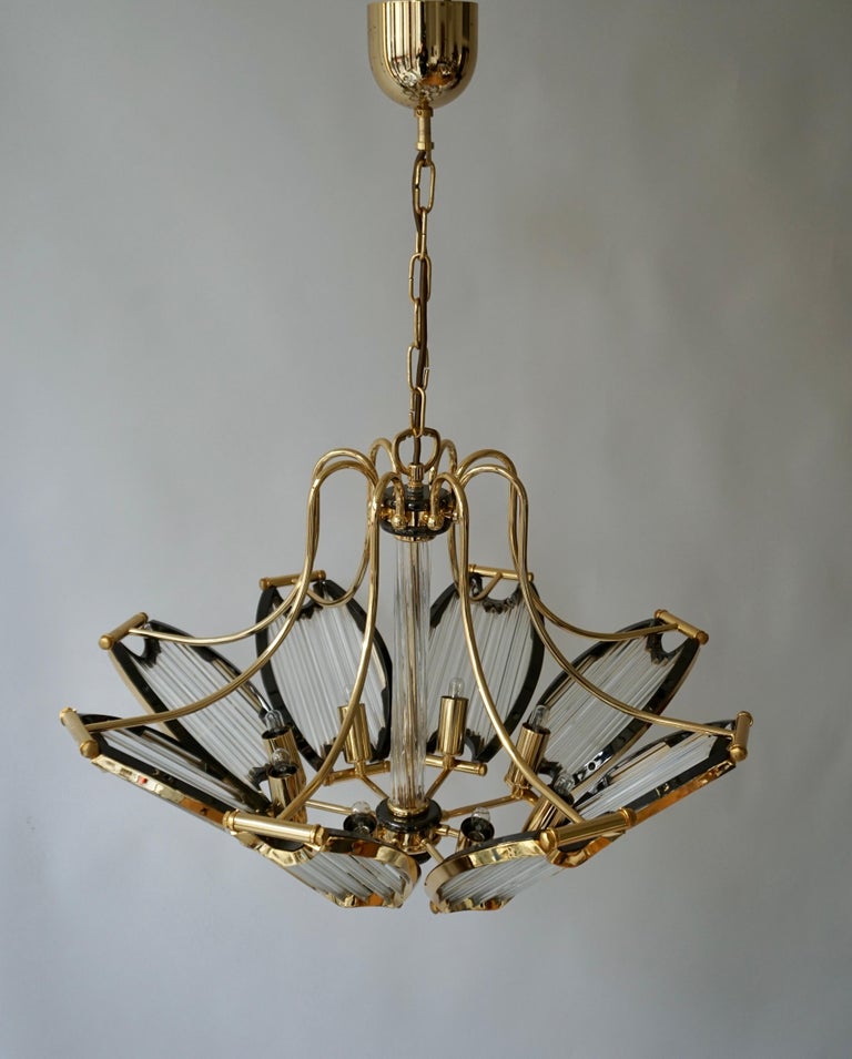 20th Century Gold-Plated and Crystal Glass Chandelier by Bakalowits For Sale