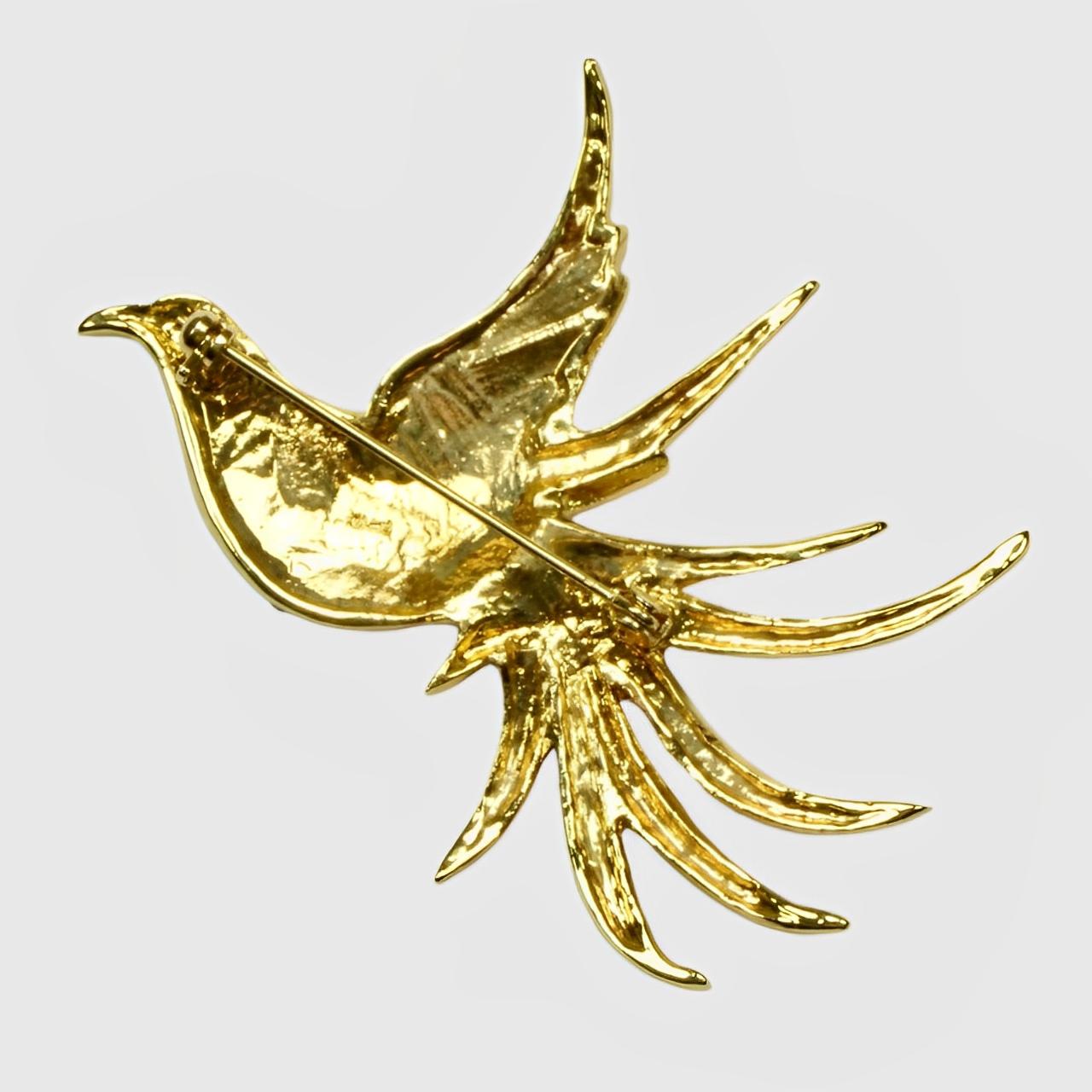 Gold Plated Bird Brooch with Red Green Enamel and Rhinestones circa 1980s In Good Condition For Sale In London, GB