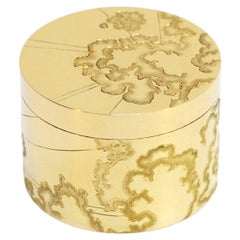 Gold-plated brass Chiseled Round Box, Nuage Collection, 2021