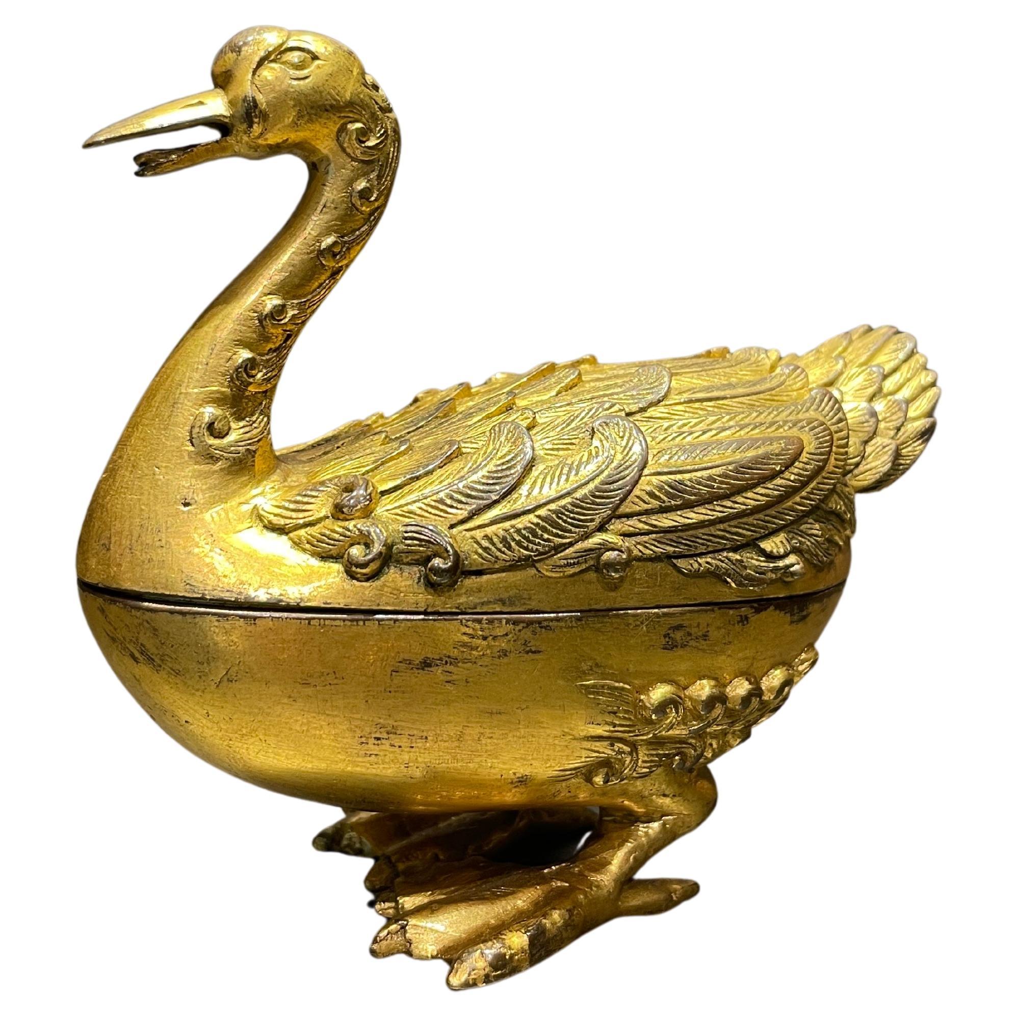 Gold Plated Bronze Duck Figured Incense Case, Qing Period For Sale