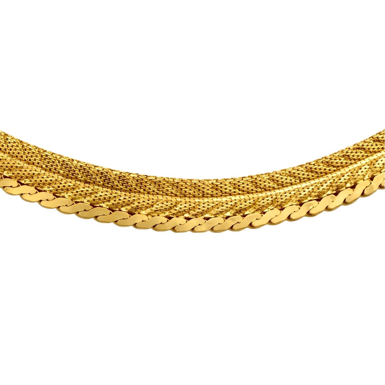 Gold Plated Chevron Mesh and Shiny Serpentine Collar Necklace circa 1980s For Sale 1