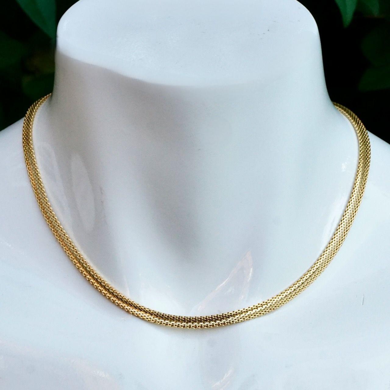 Gold Plated Egyptian Revival Textured and Shiny Mesh Collar Necklace circa 1980s 1