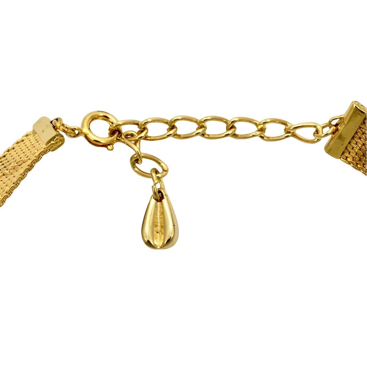 Vergoldetes ägyptisches Revive-Halsband mit Struktur, circa 1980er Jahre im Angebot 1