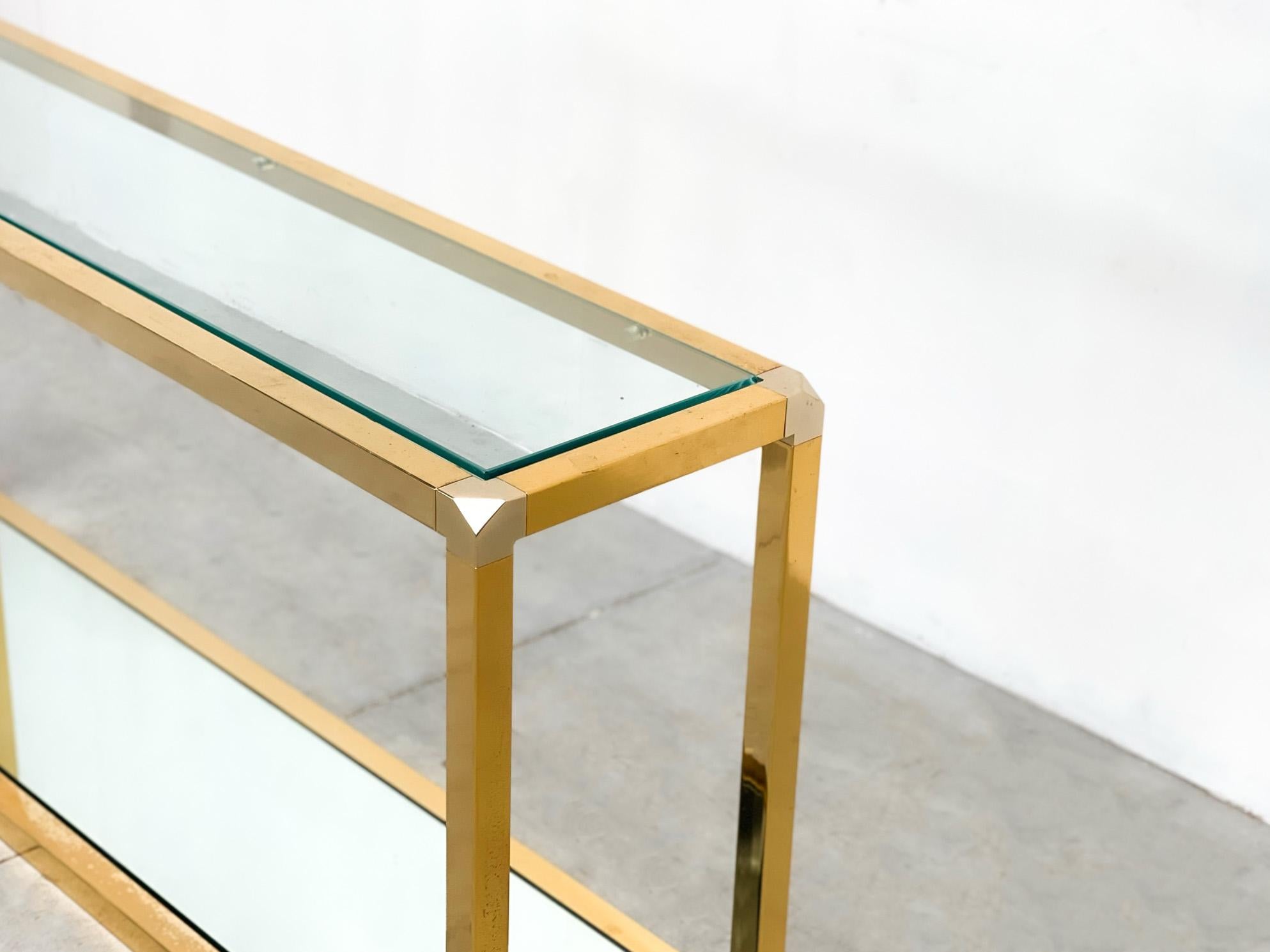 Gold plated etagere / sideboard 1