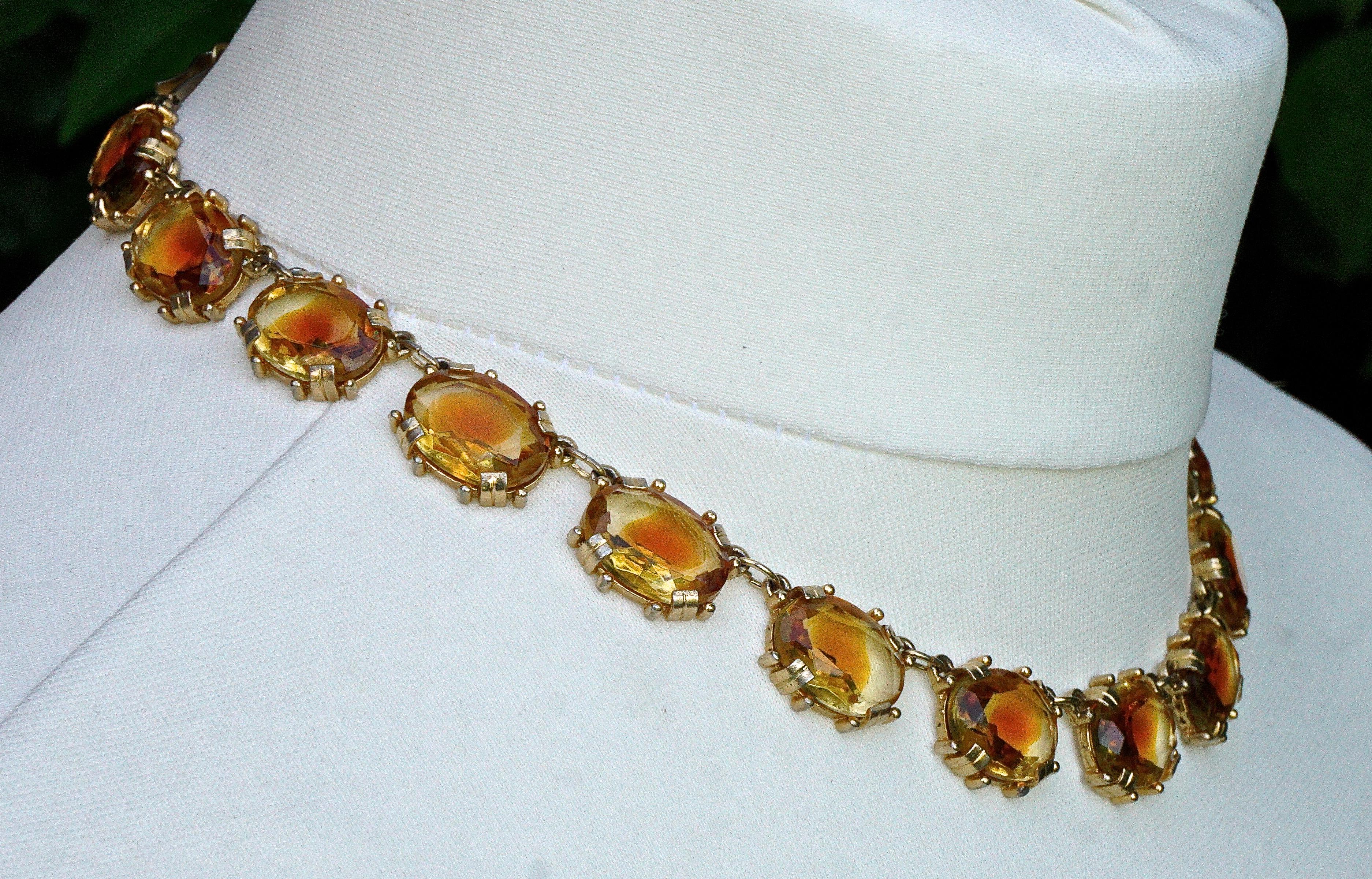 Gold Plated Faceted Oval Amber and Clear Glass Riviere Necklace circa 1950s For Sale 1