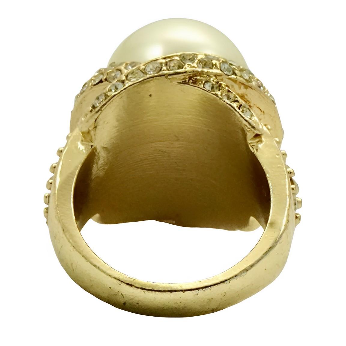 Gold Plated Faux Pearl and Crystals Cocktail Ring For Sale 1