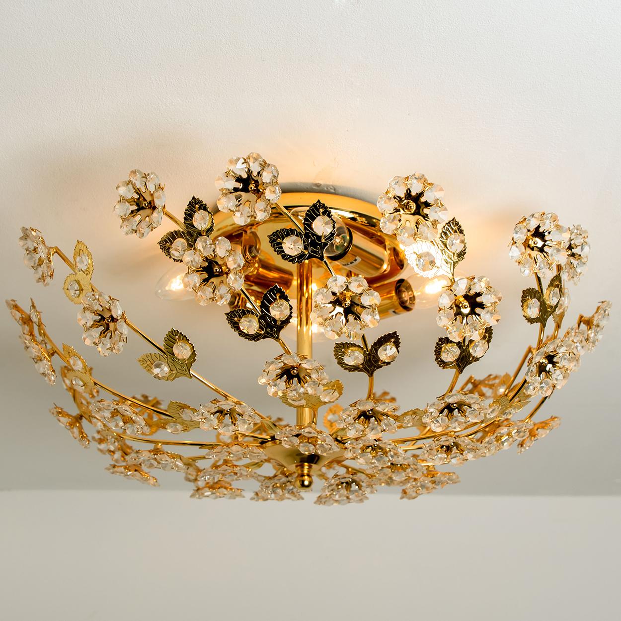 Gold-Plated Flower Wall Light/ Flush Mount by Palwa, 1970 In Good Condition In Rijssen, NL