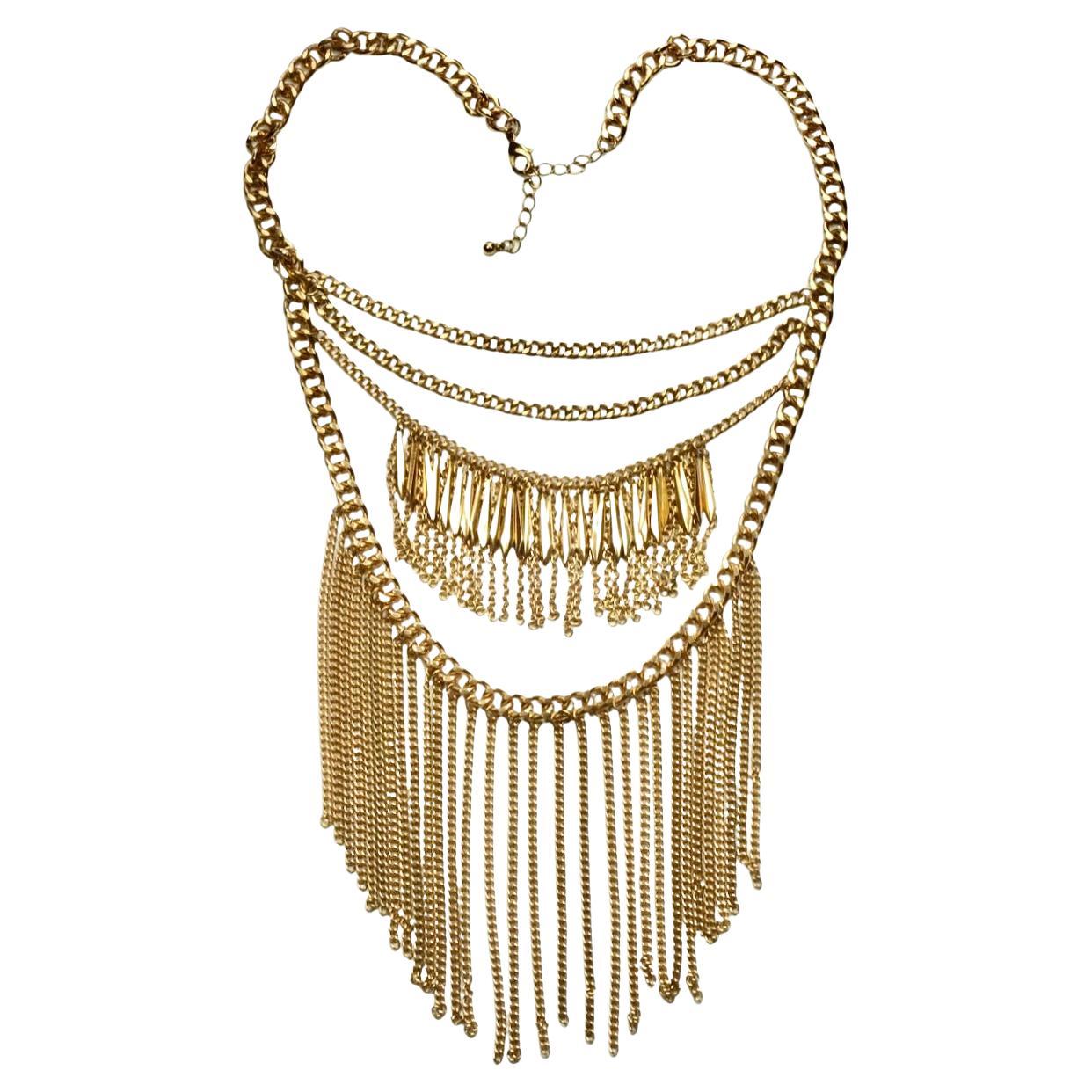 Collier en chaîne à quatre brins plaqué or avec gouttes et franges 1970 en vente