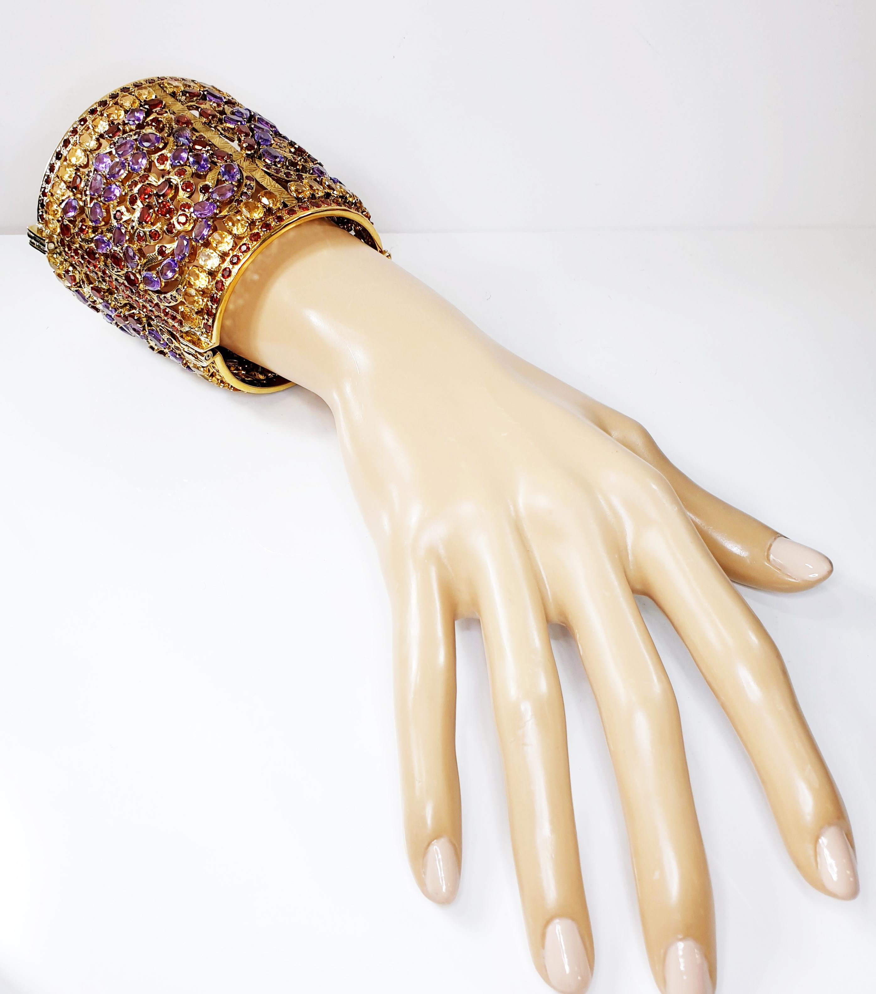 Gold-Plated Indian Cuff Bracelet with Amethysts, Citrines and Granates 3