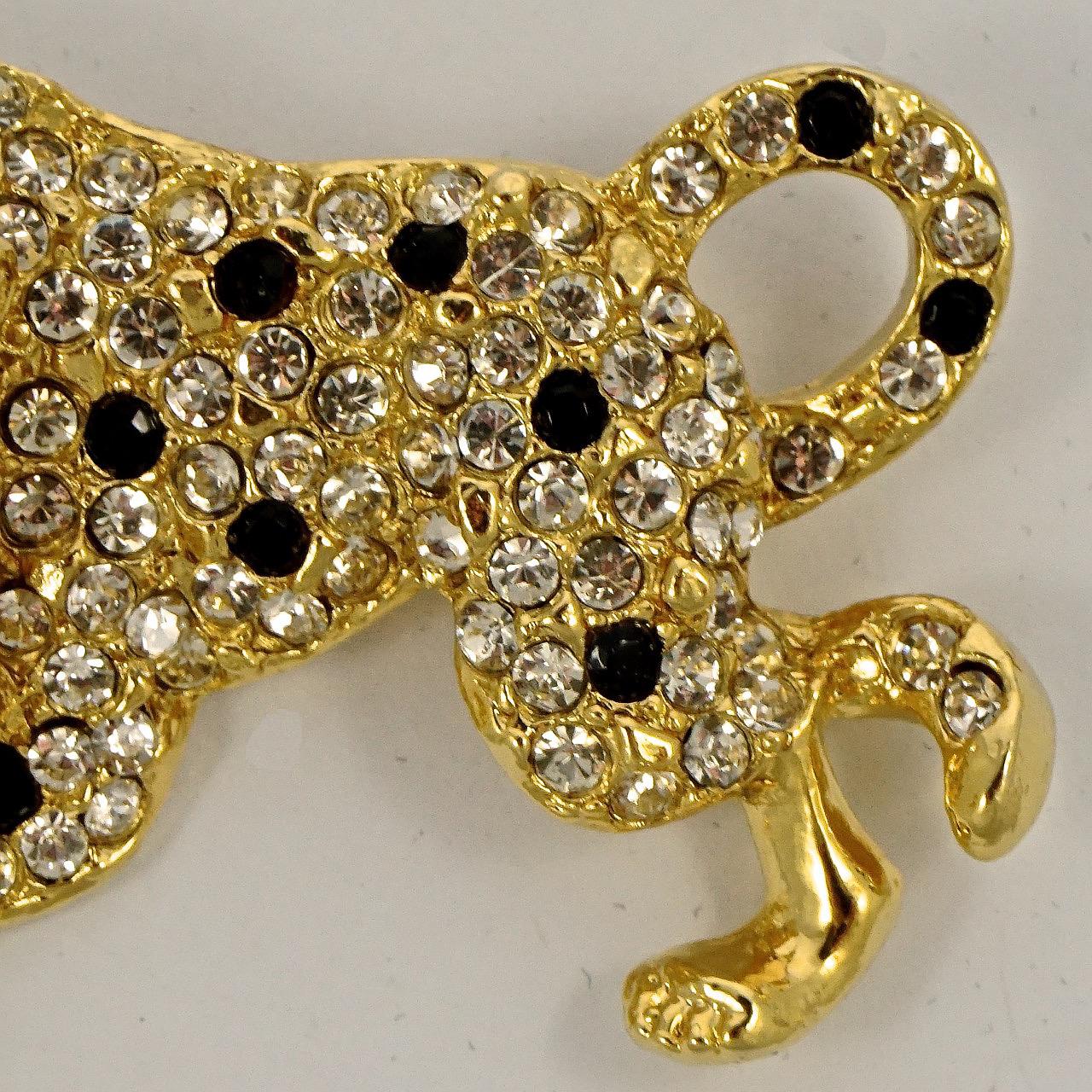leopard brooch vintage