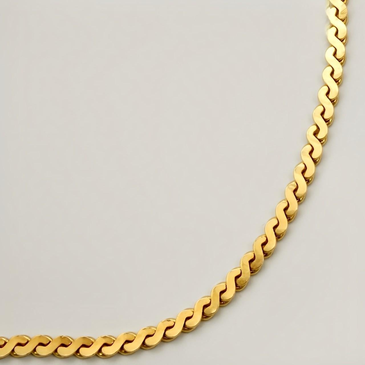 Gold Plated Plaited Serpentine Chain Tassel Necklace circa 1980s In Good Condition For Sale In London, GB