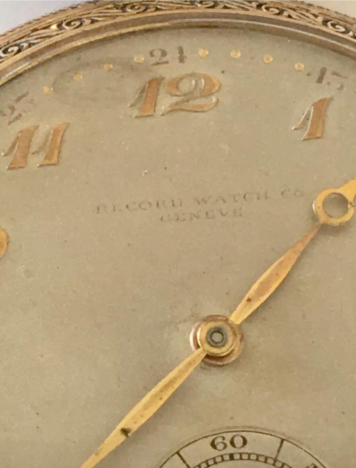 Gold-Plated Record Watch Co. Montre de poche ancienne Geneve en vente 4