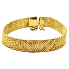 Retro Gold Plated Ridged Mesh Link Bracelet circa 1980s