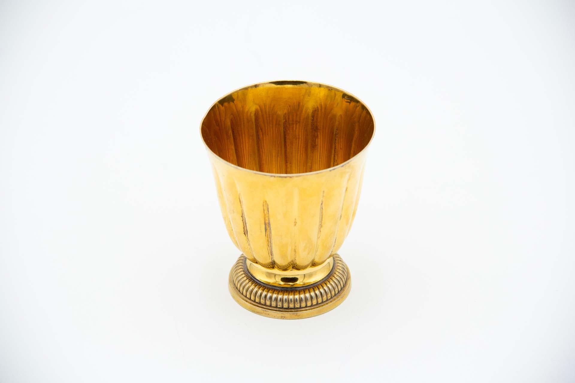 Gold-plated silver cup with circular base