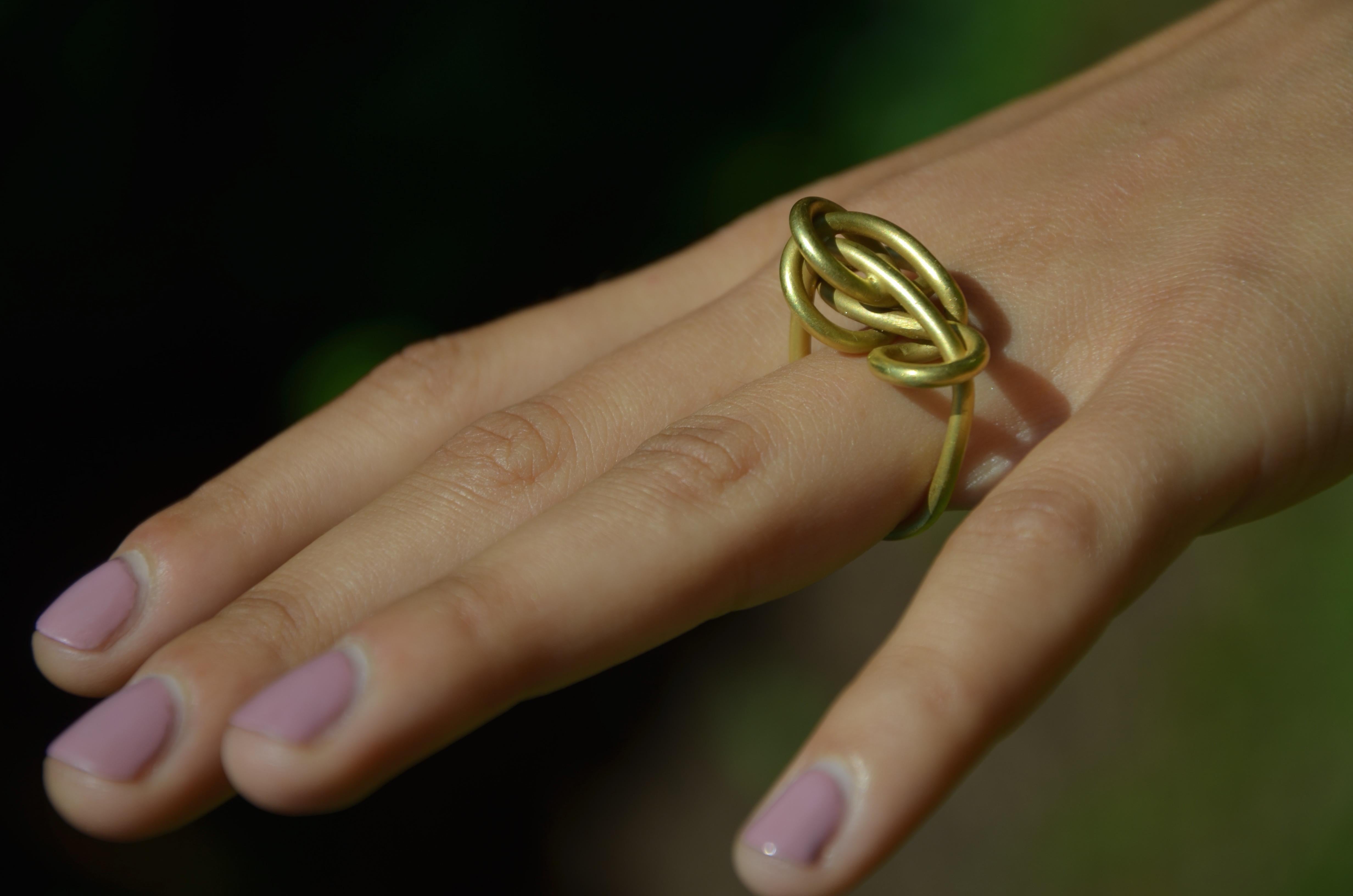Contemporary Gold Plated Silver Ring

This piece of fine jewellery can be customized, using  gold, silver and in different sizes. 
Please get in touch with us to discuss further details.

Minimalist, modern, elegant - handcrafted in our atelier,