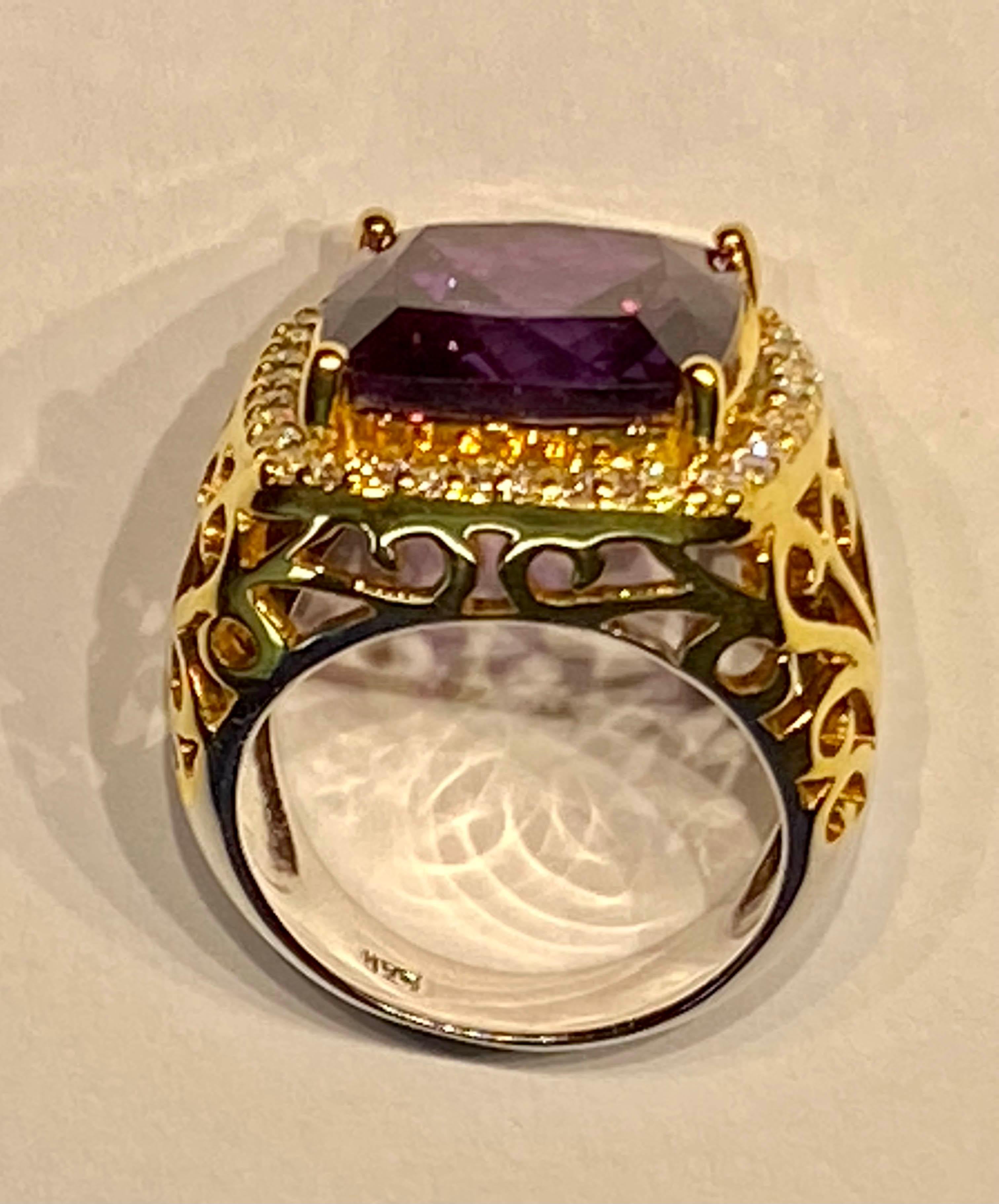 Ring aus vergoldetem Silber mit Zuchtfarbwechsel und weißem Saphir im Angebot 6